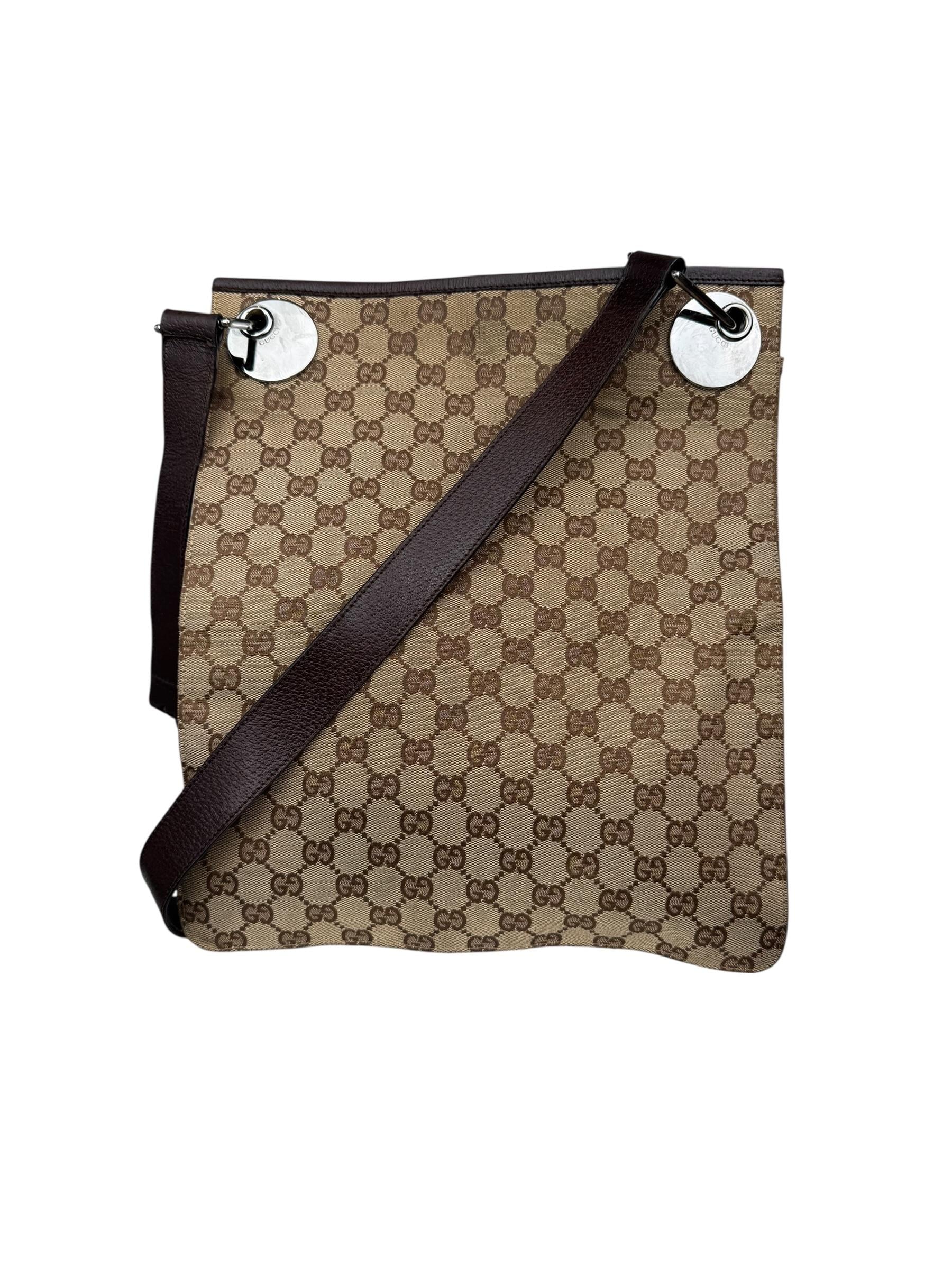 GUCCI GG CANVAS MESSENGER BAG