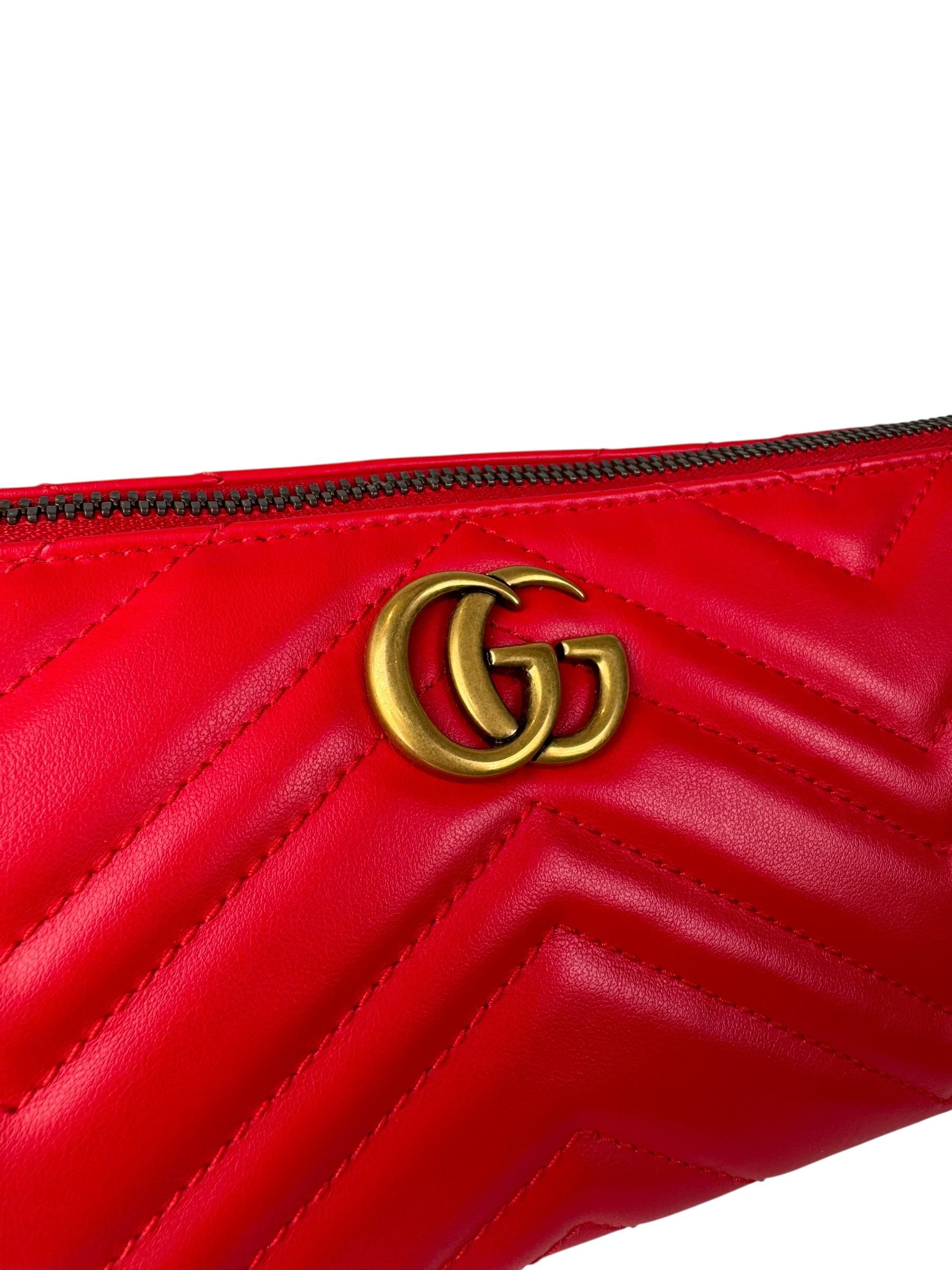 GUCCI GG MARMONT SHOULDER BAG