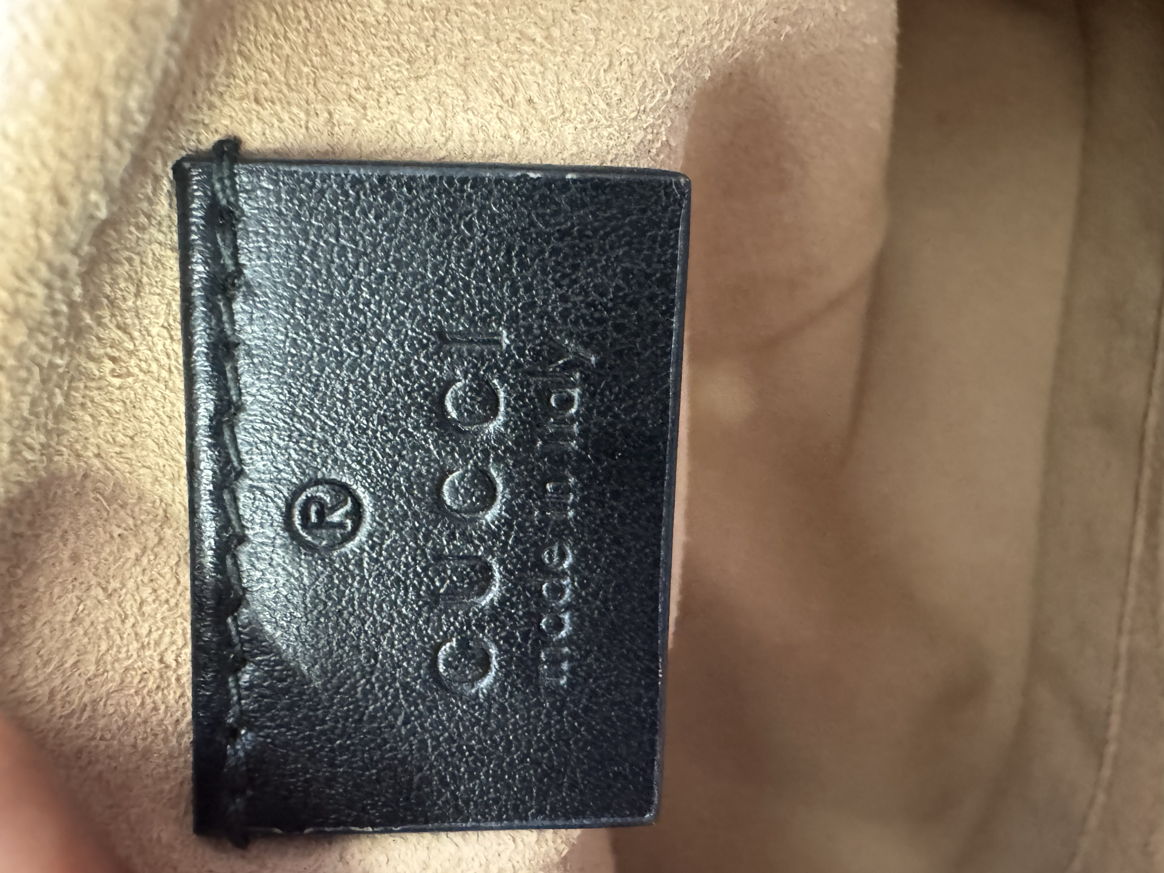 GUCCI MINI MARMONT CHAIN BAG 