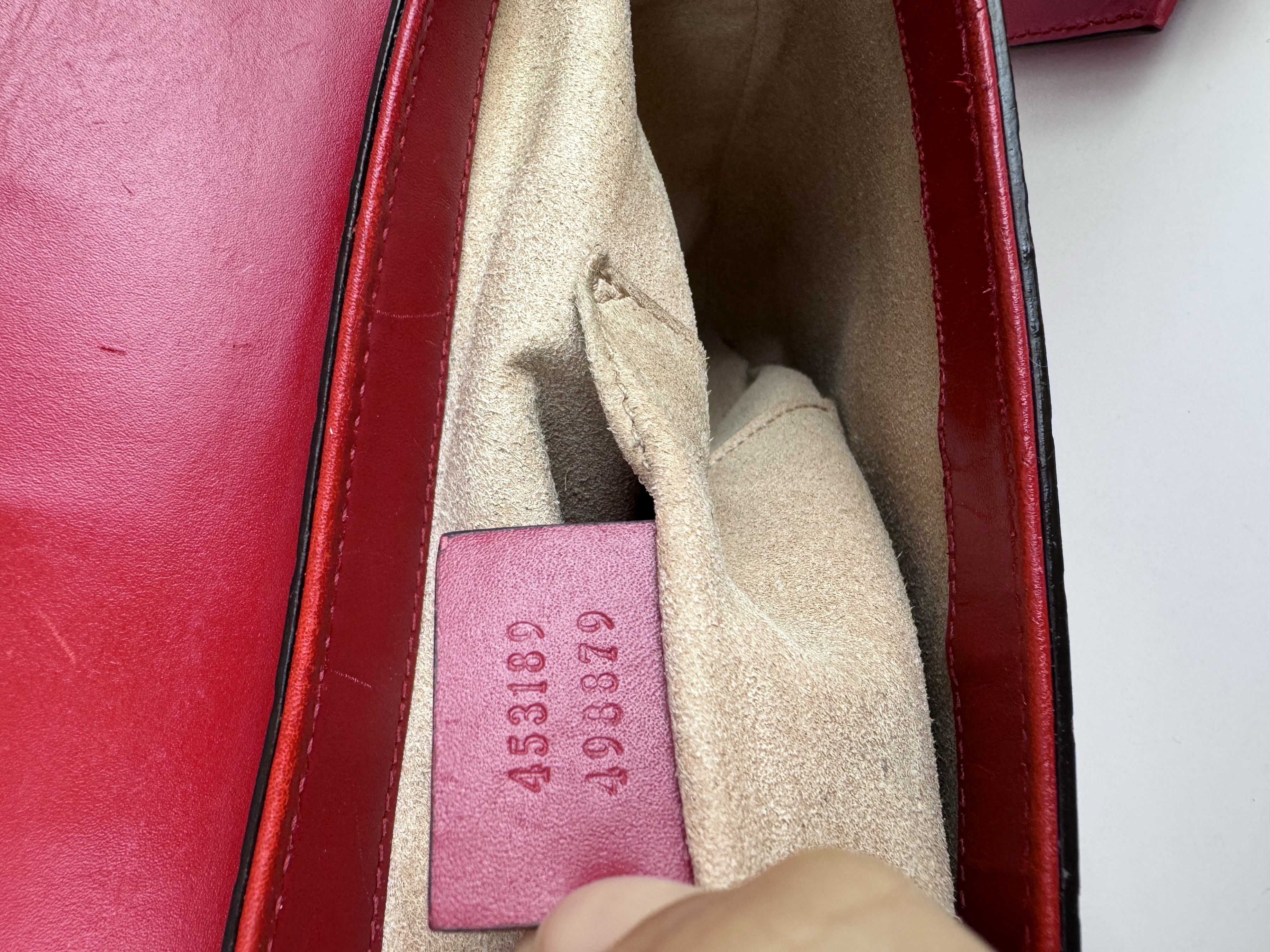 GUCCI RED PADLOCK GUCCISIMA MESSENGER BAG