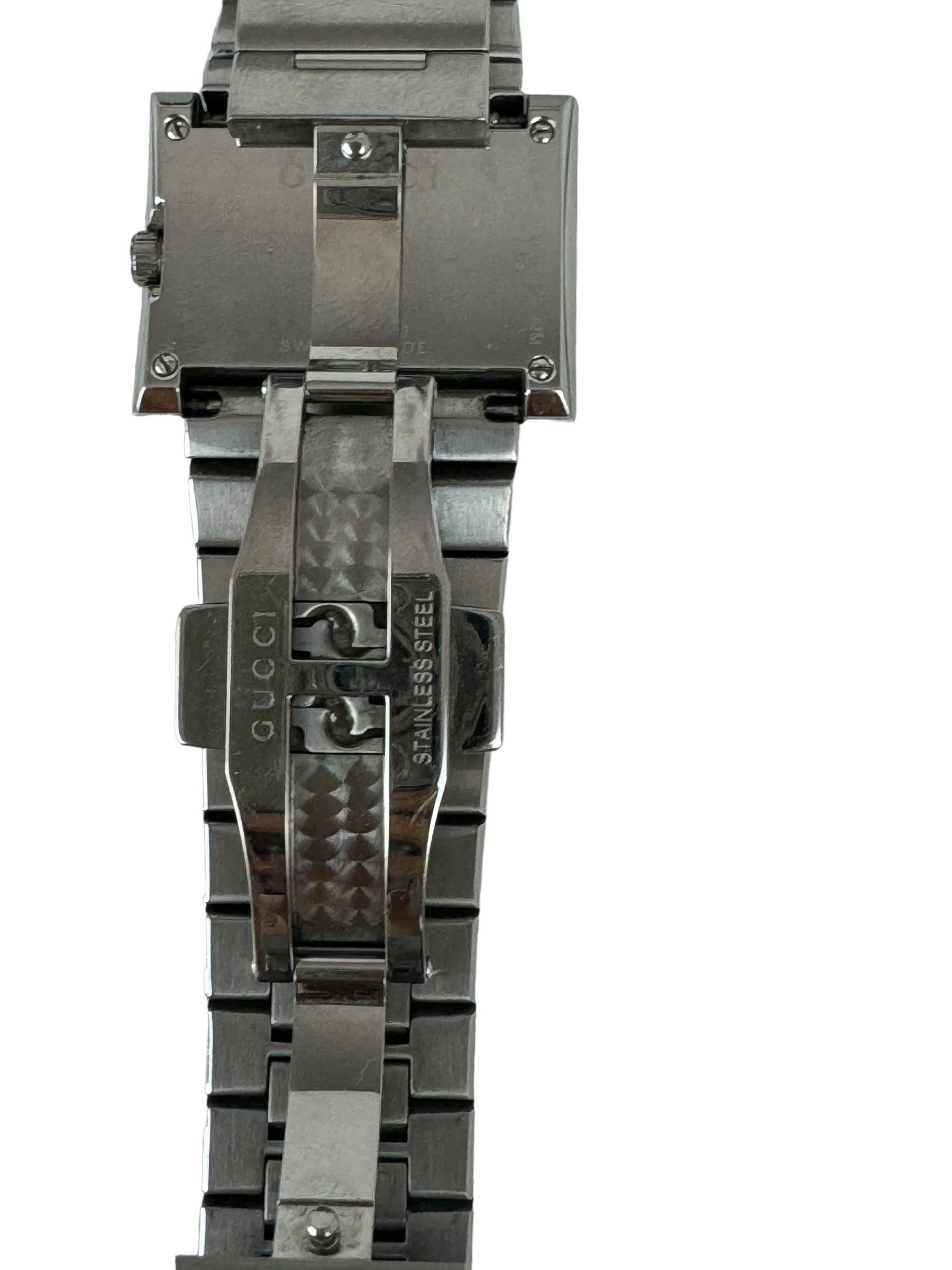 GUCCI STEEL WATCH