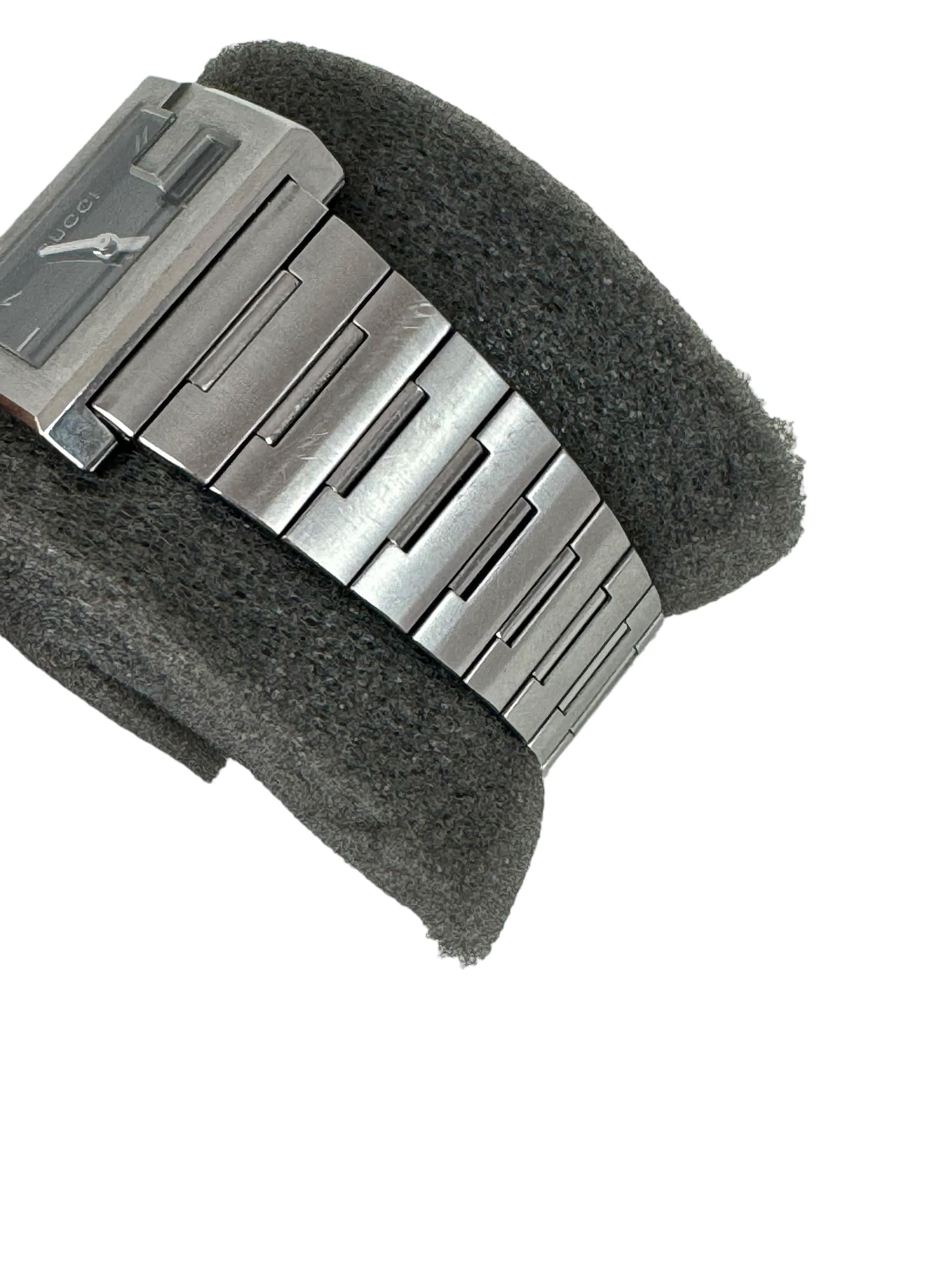 GUCCI STEEL WATCH