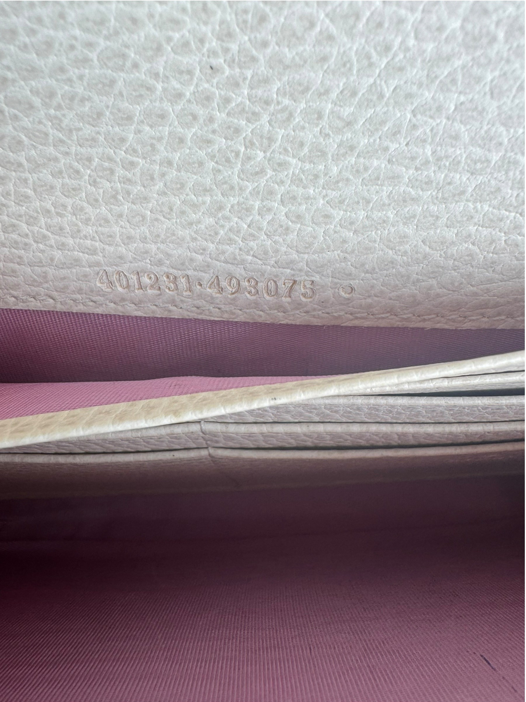 GUCCI WHITE MINI DYNOSIS CAHIN BAG
