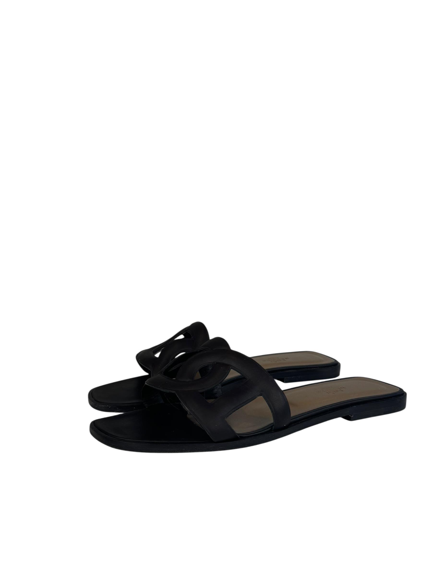 HERMES BLACK OMAHA SANDALS
