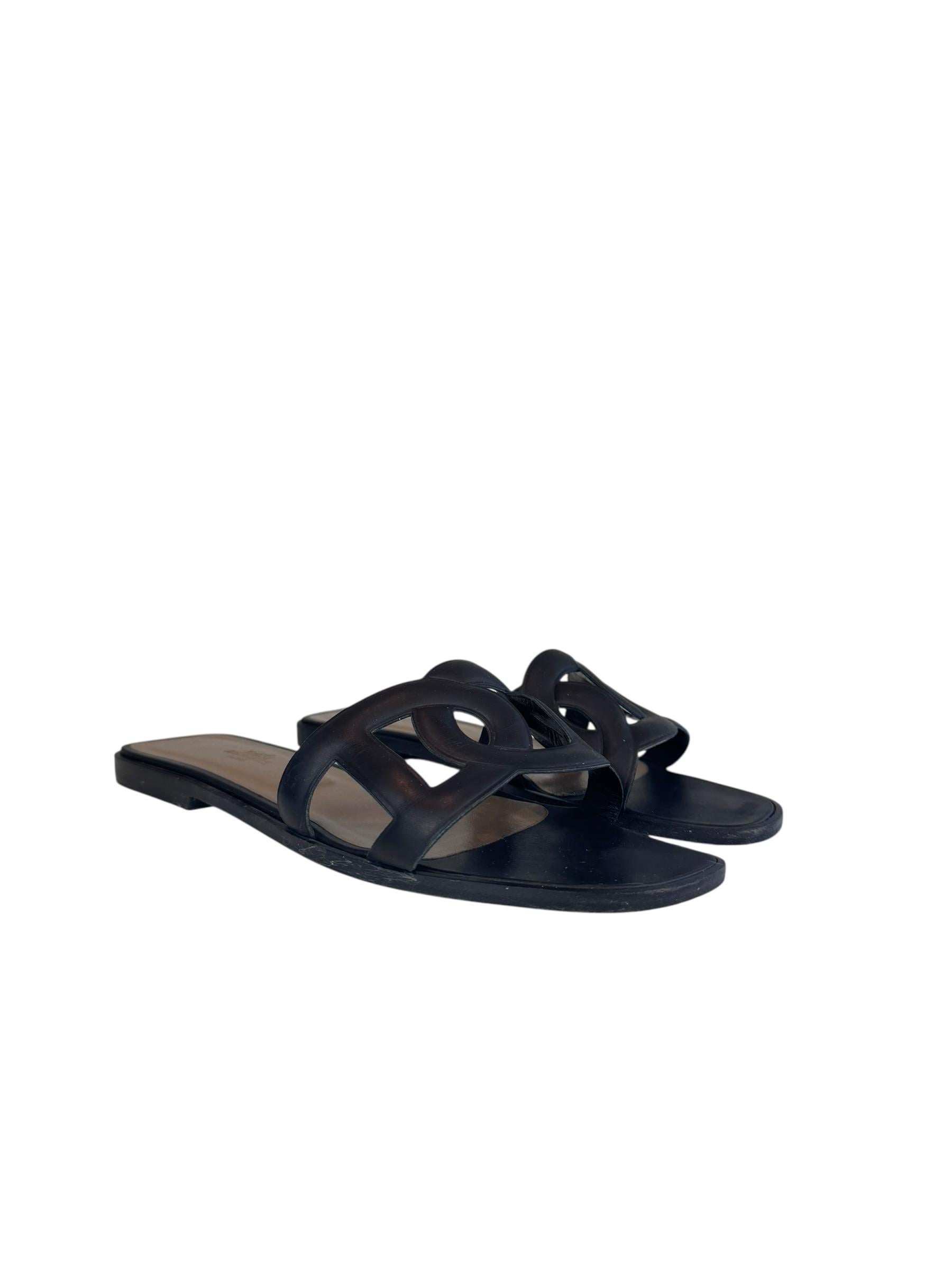 HERMES BLACK OMAHA SANDALS