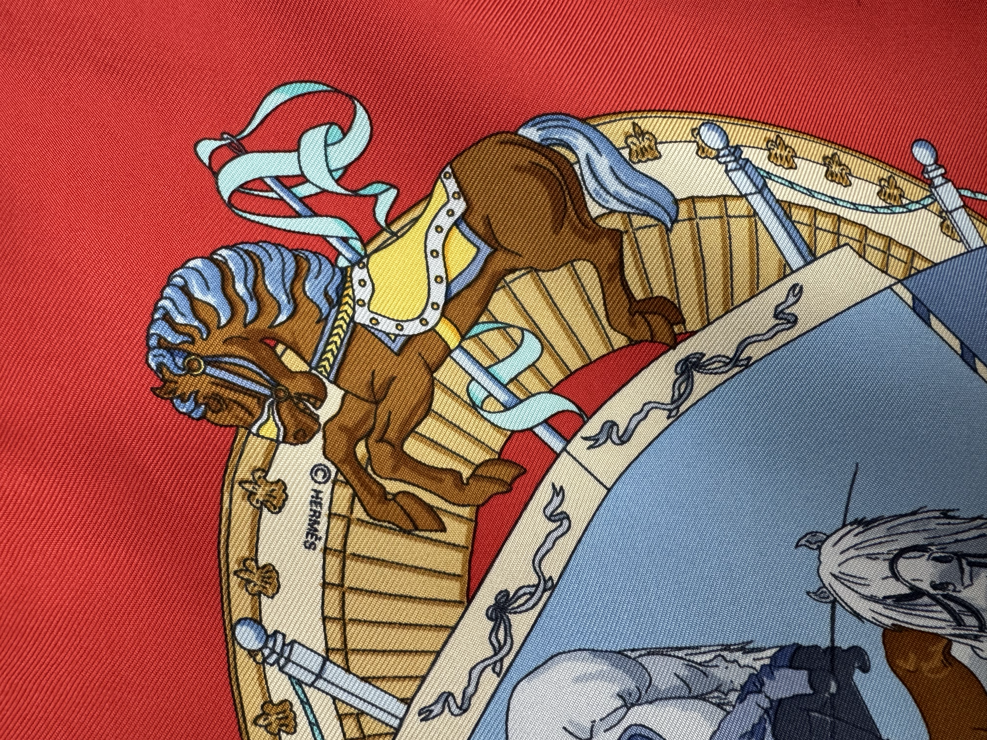 HERMES MUSE VIVANT DU CHEVAL SILK SCARF