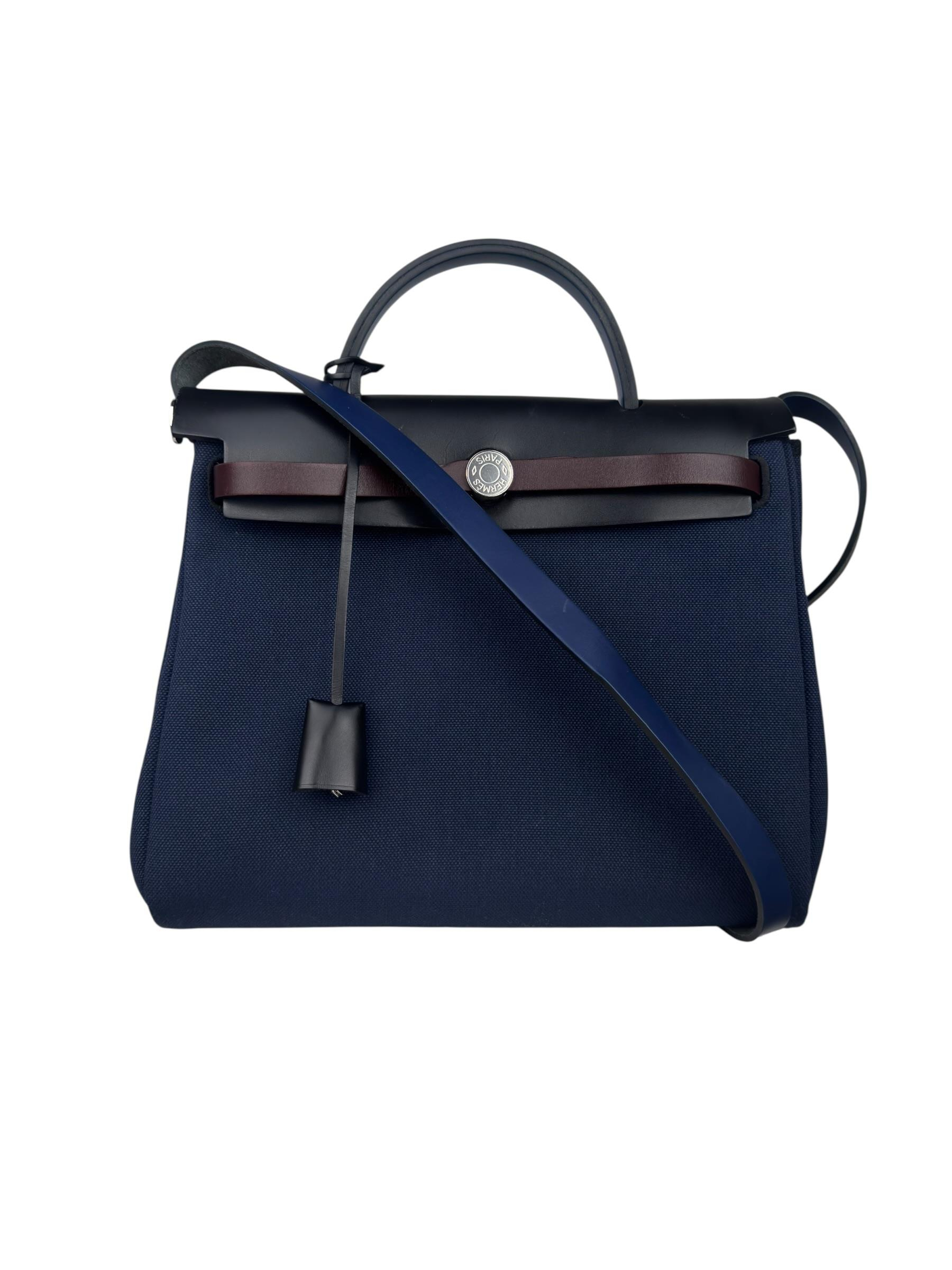 HERMES NAVY HERBAG 31
