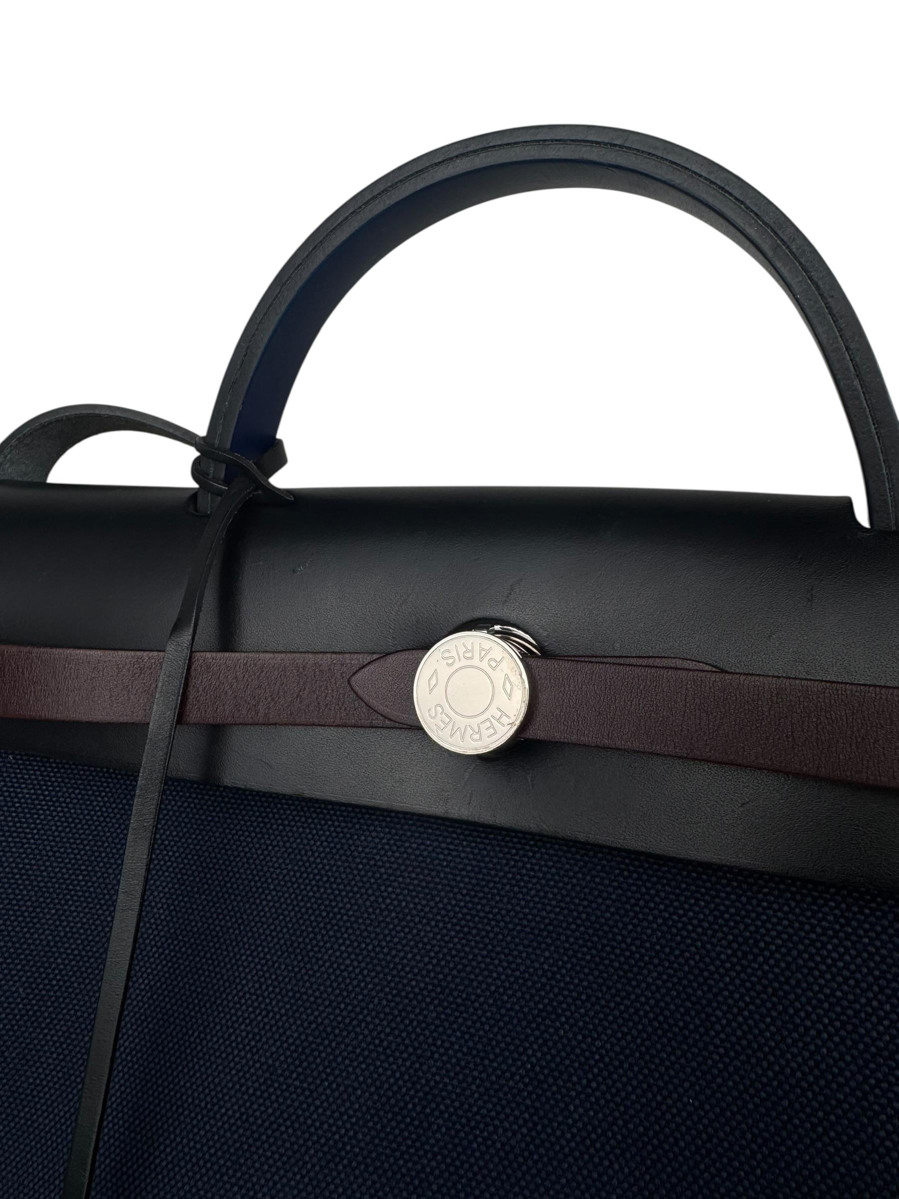 HERMES NAVY HERBAG 31