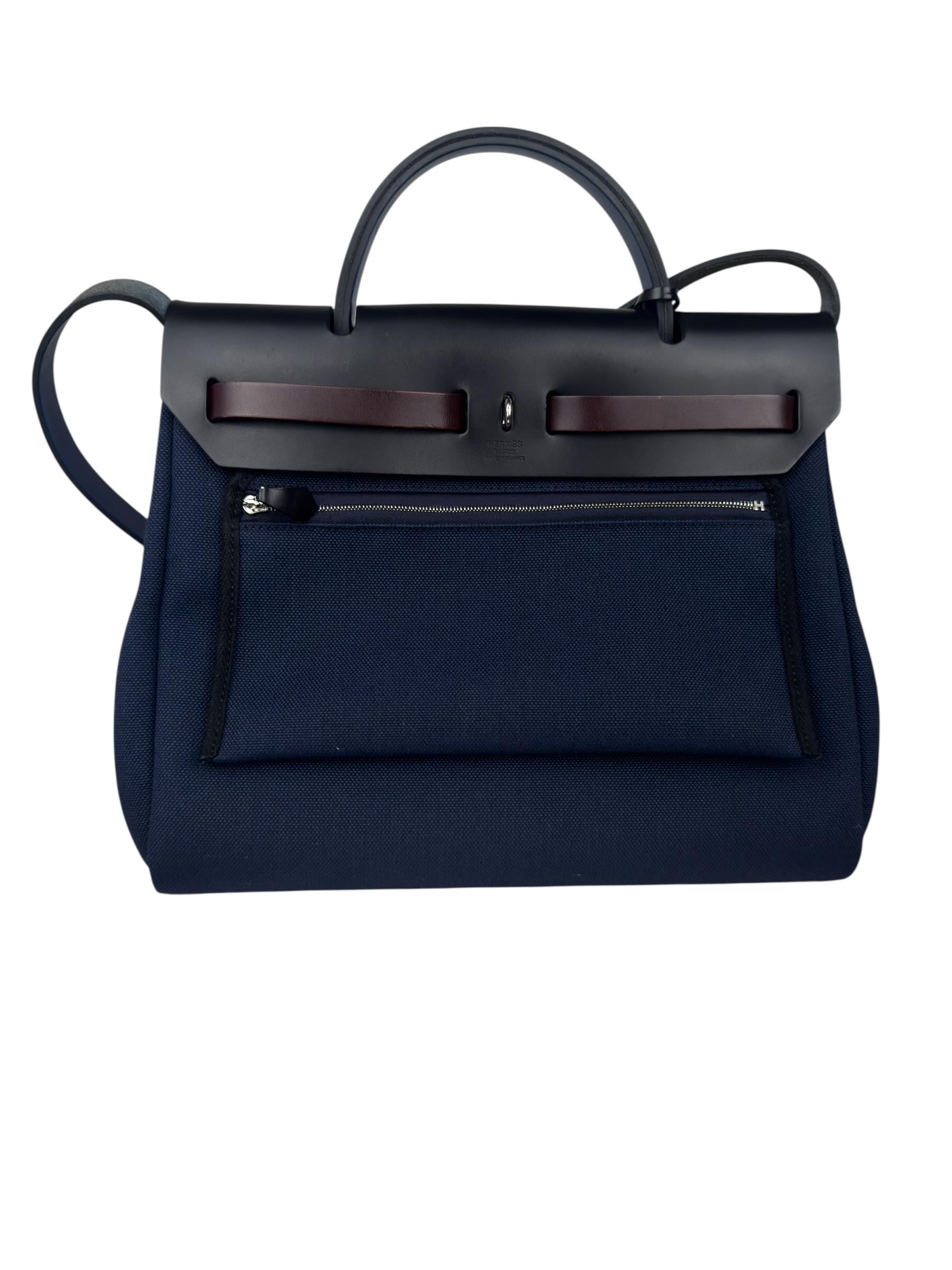 HERMES NAVY HERBAG 31