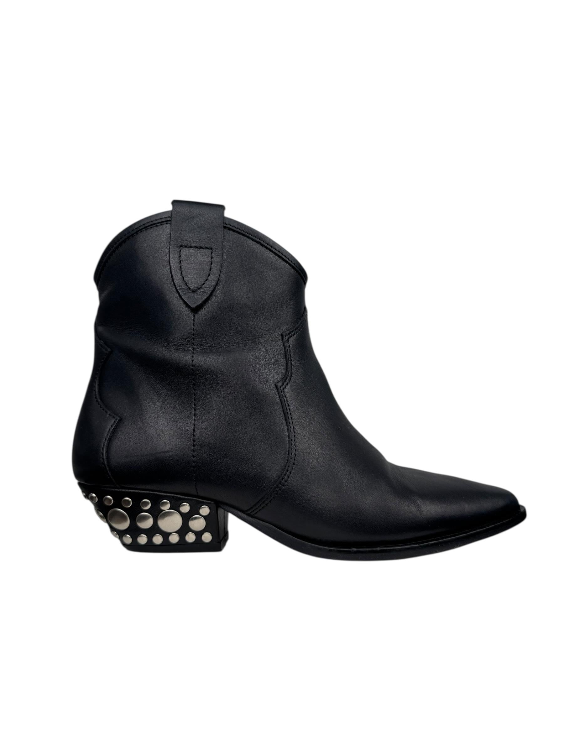 ISABEL MARANT BLACK LEATHER WESTERN BOOTS