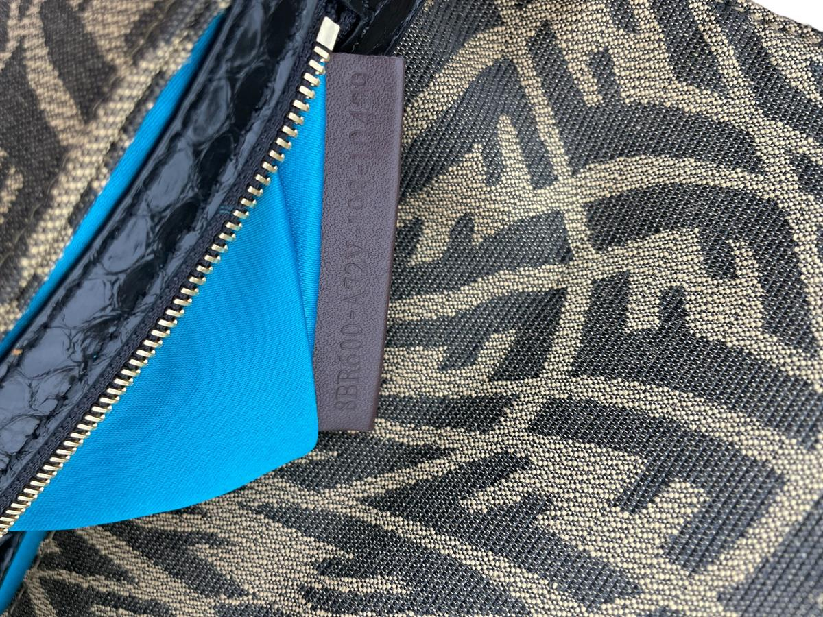 JACQUARD FF VERTIGO BAGUETTE