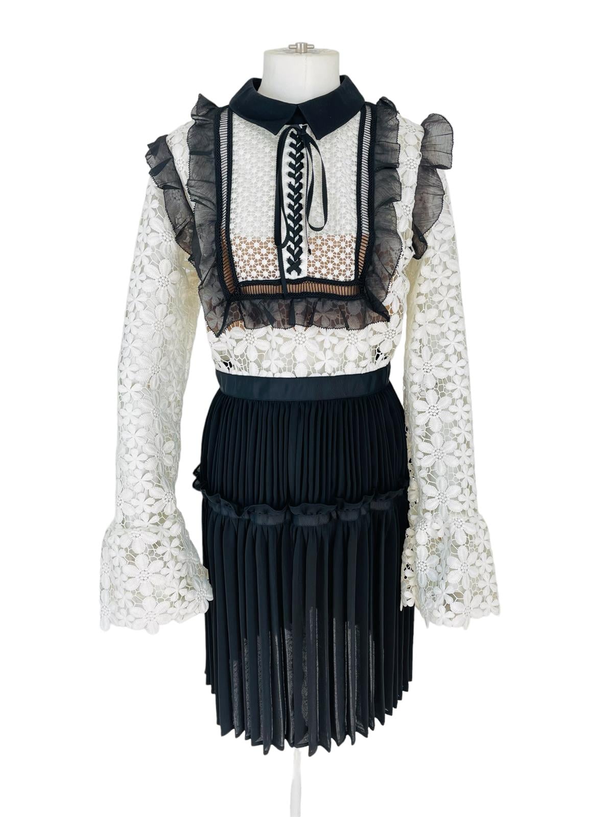 LACE DRESS