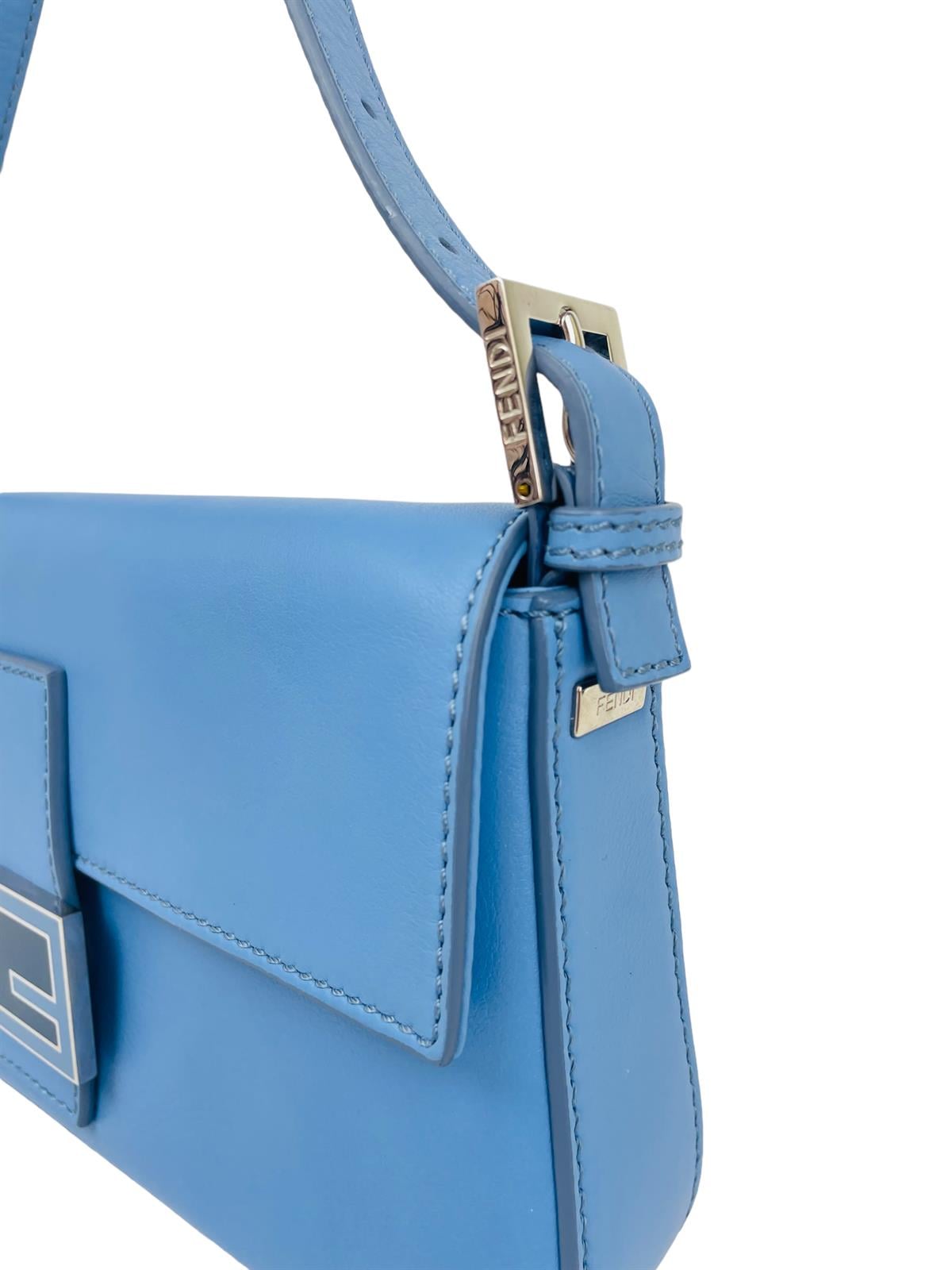 LEATHER BAGUETTE