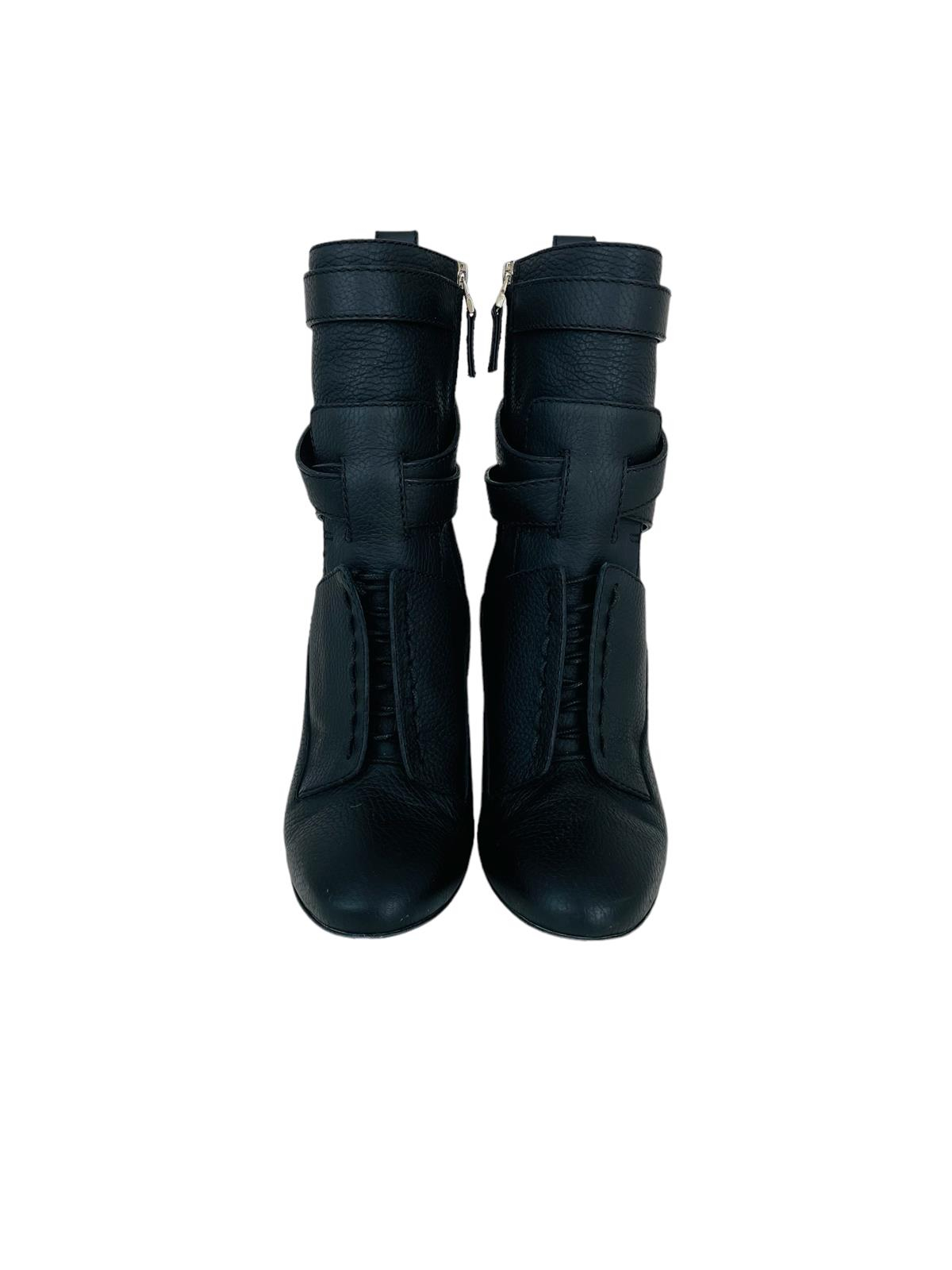 LEATHER MOTO BOOTS