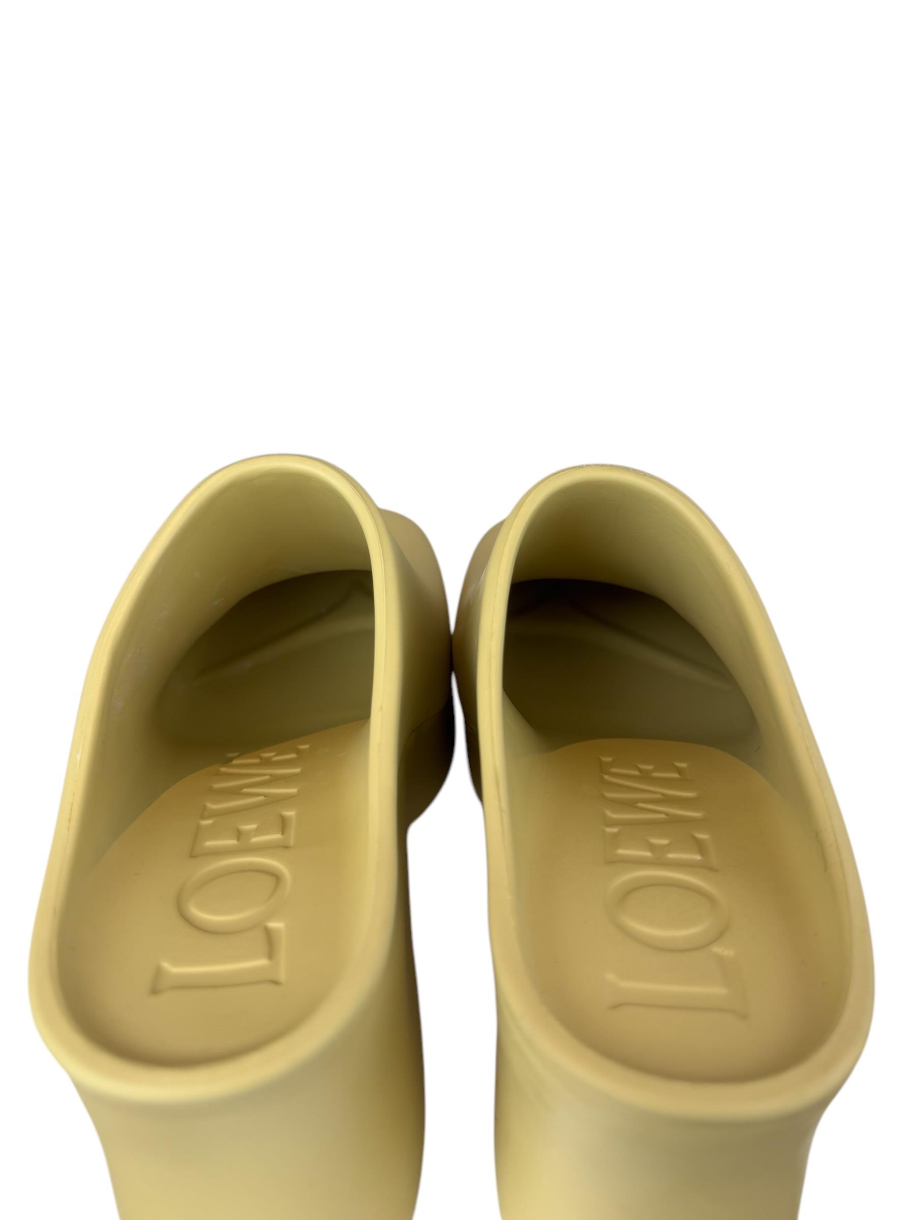 LOEWE BEIGE CLOG RUBBER SANDALS