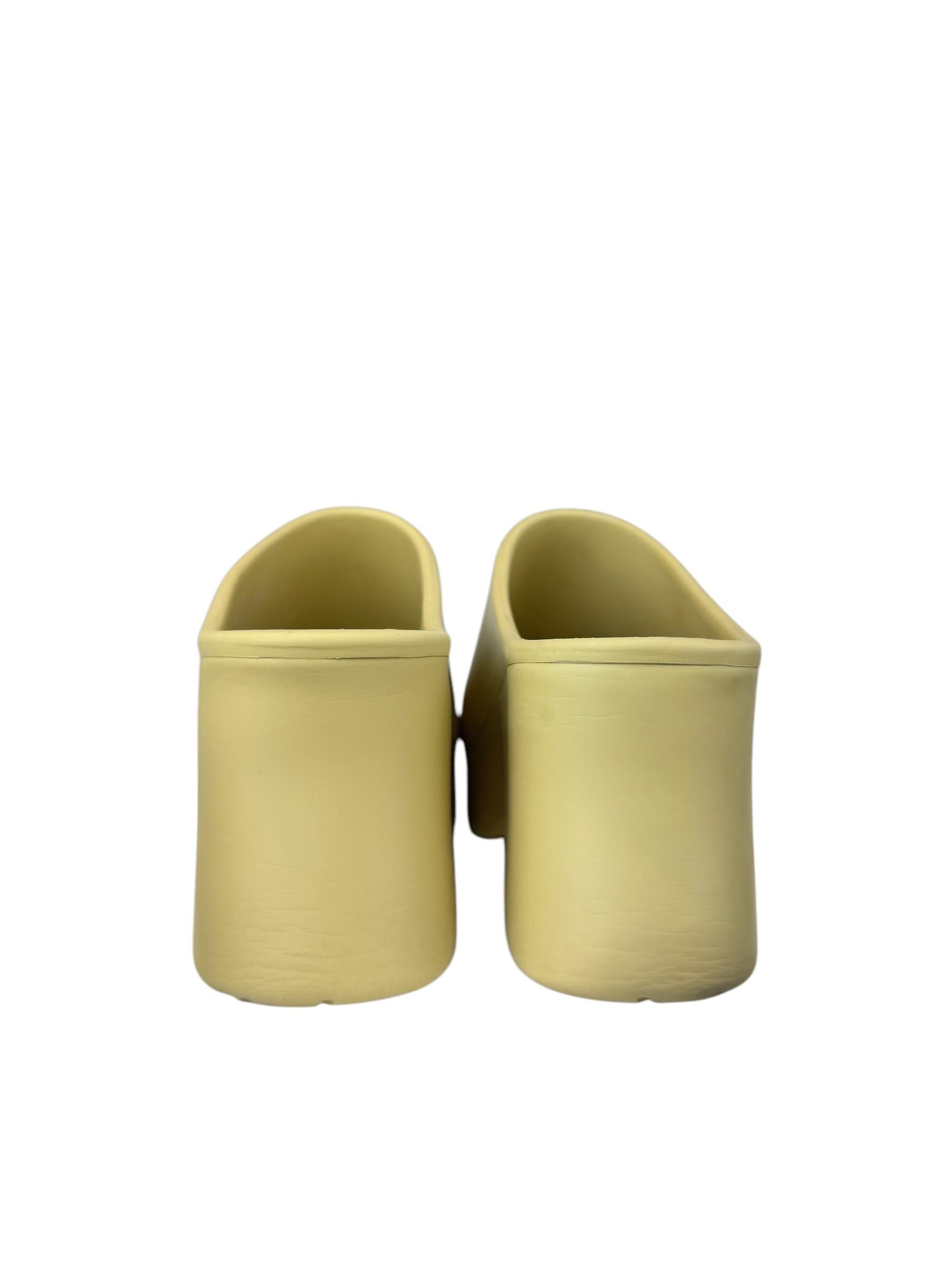LOEWE BEIGE CLOG RUBBER SANDALS