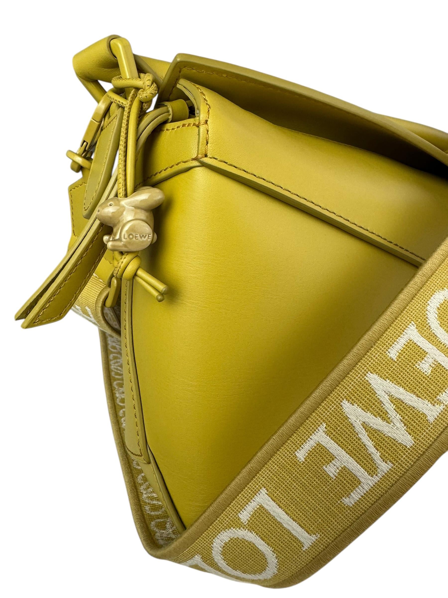 LOEWE SMALL LIGHT YELLOW PUZZLE BAG