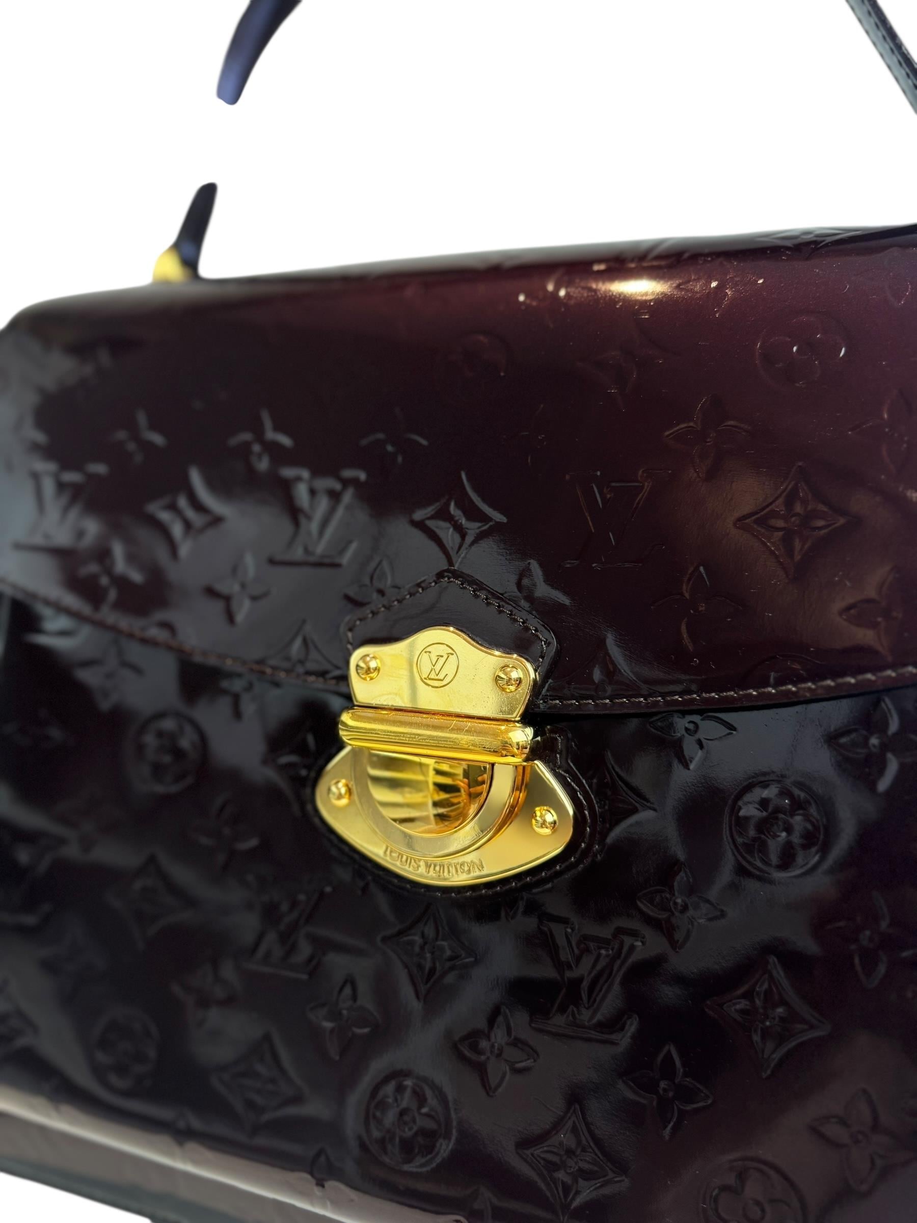 LOUIS VUITTIN BURGUNDY VERNIS HANDBAG