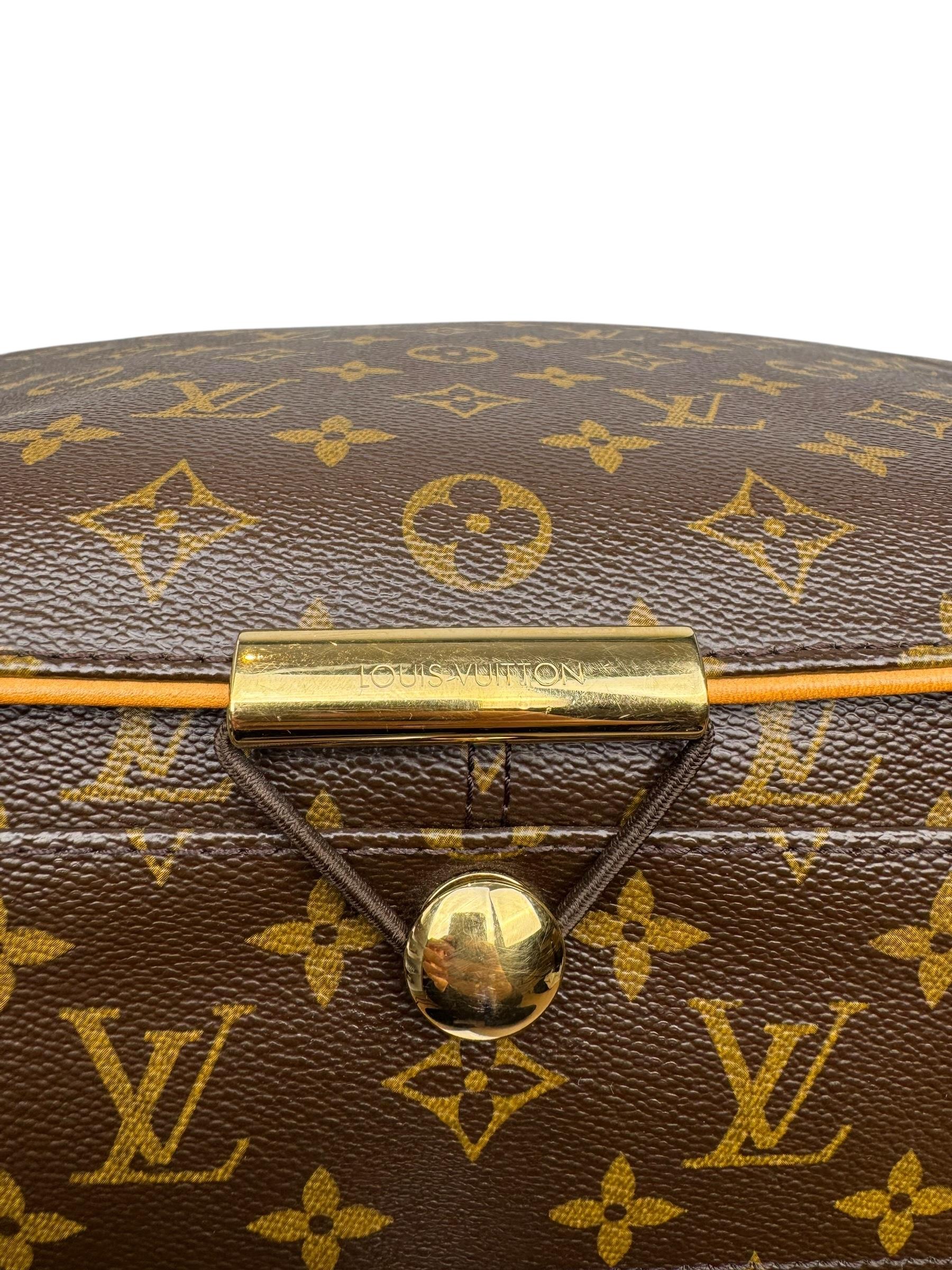 LOUIS VUITTON ABBESSES MESSENGER BAG