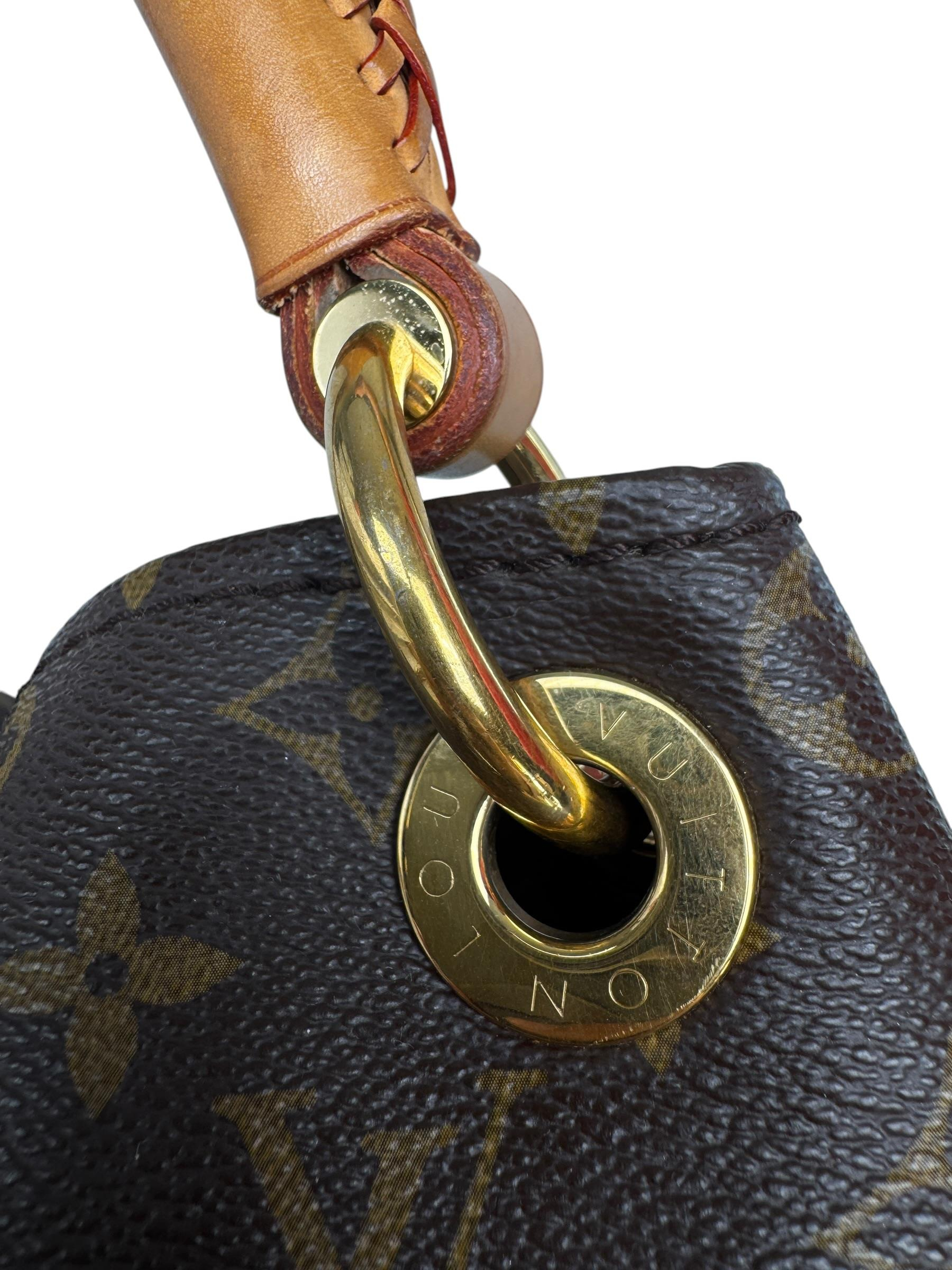 LOUIS VUITTON ARTSY MM TOTE BAG