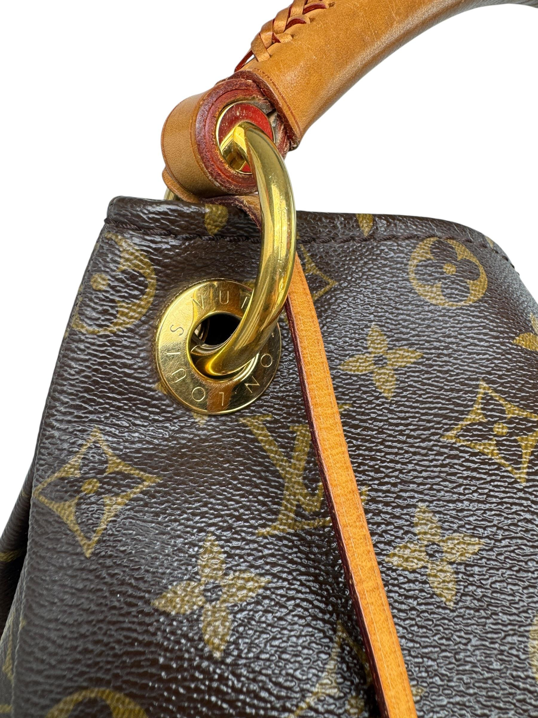 LOUIS VUITTON ARTSY MM TOTE BAG