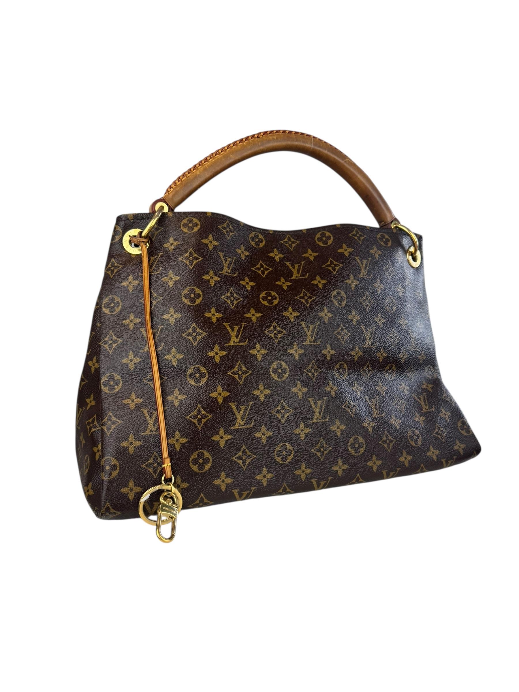 LOUIS VUITTON ARTSY MONOGRAM BAG