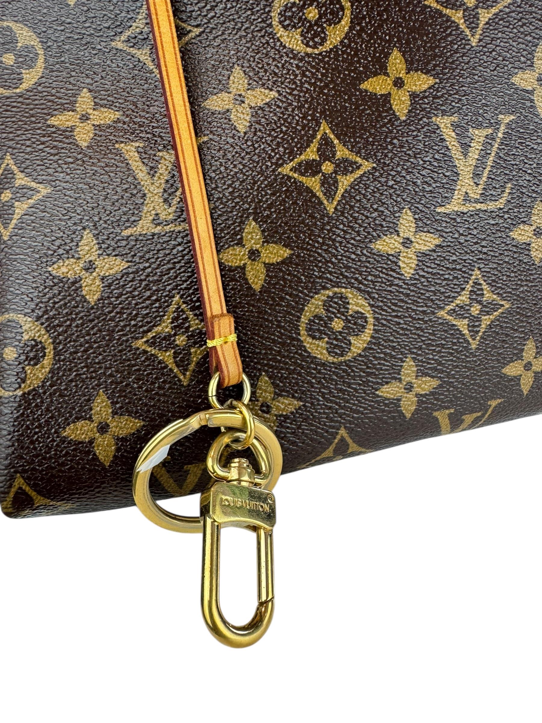 LOUIS VUITTON ARTSY MONOGRAM BAG