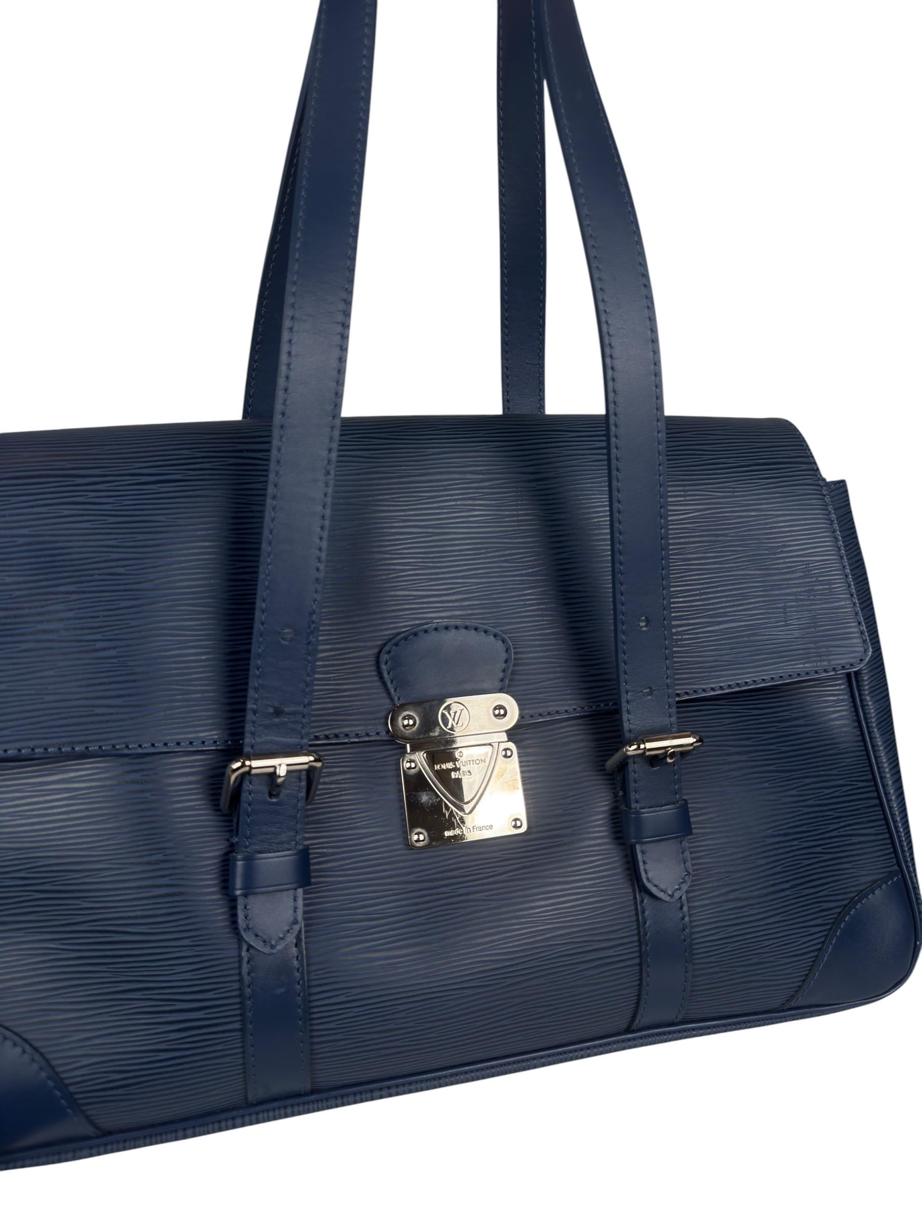 LOUIS VUITTON BLUE EPI SEGUR MM SHOULDER BAG