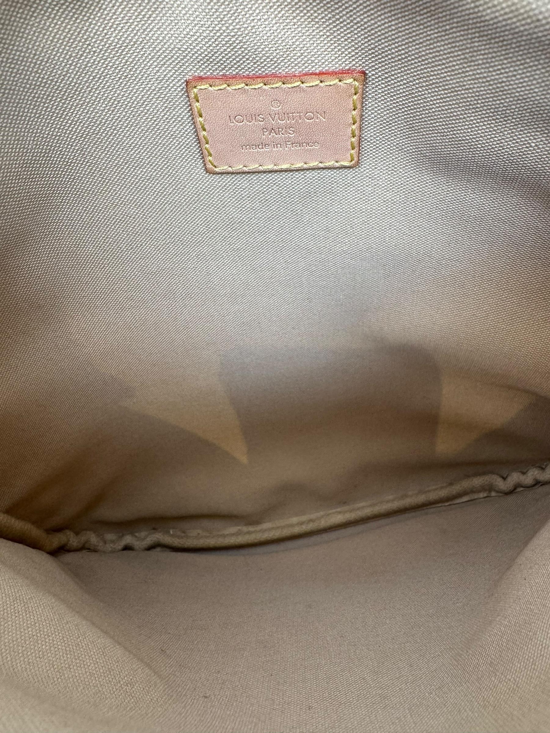 LOUIS VUITTON DAMIER AZUR MESSENGER BAG
