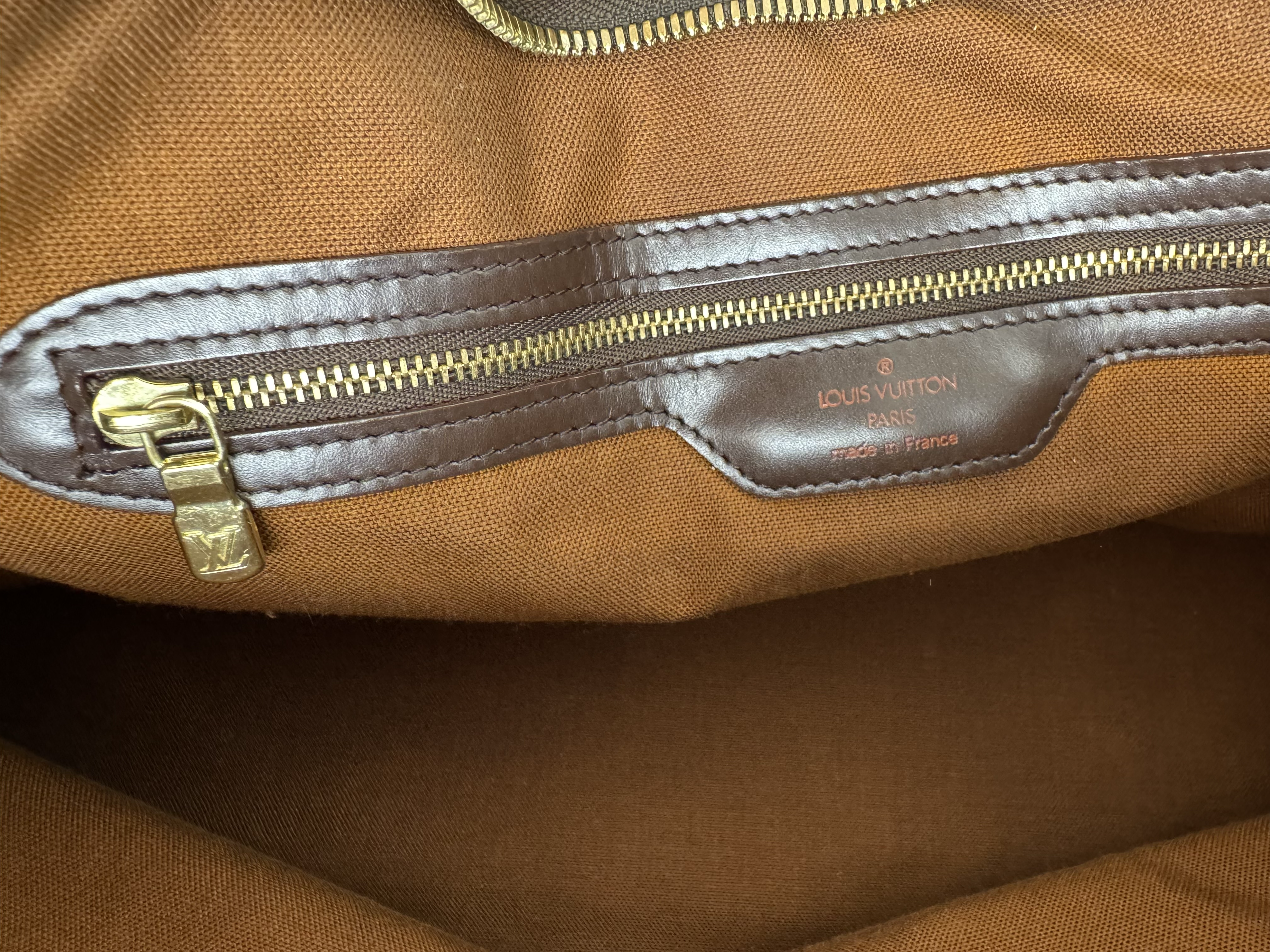 LOUIS VUITTON DAMIER EBENE CHELSEA TOTE BAG