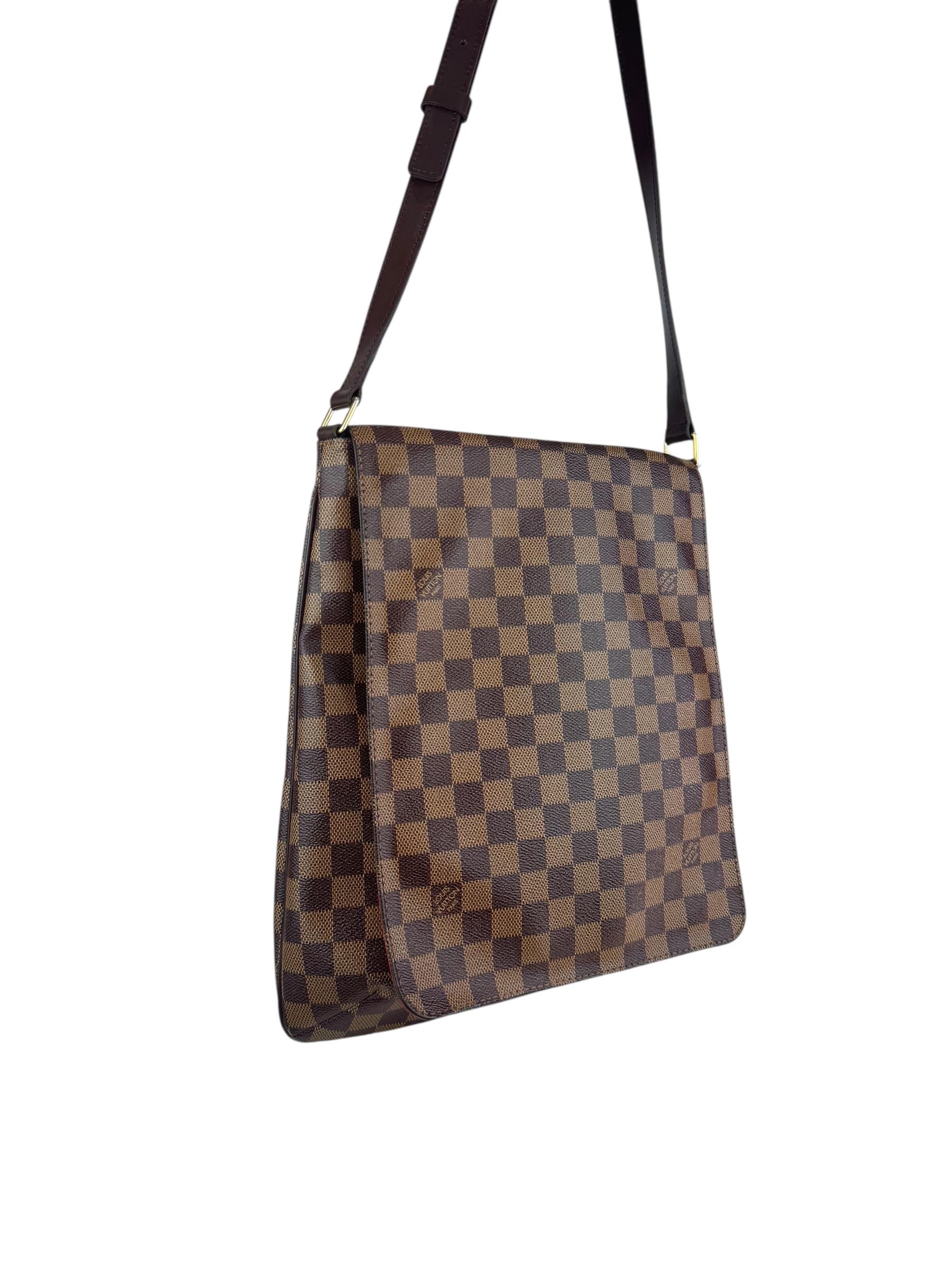 LOUIS VUITTON DAMIER EBENE MUSETTE BAG