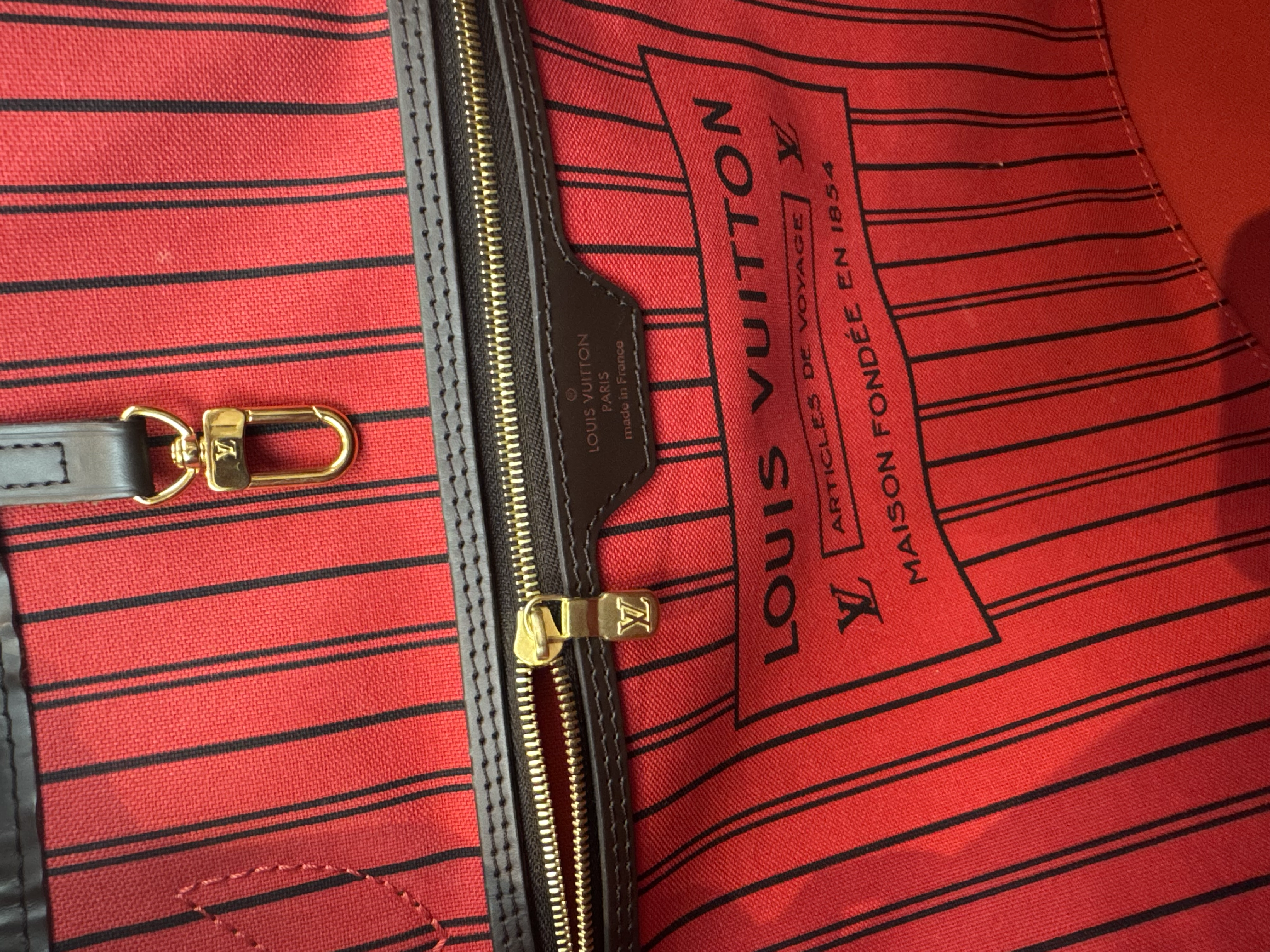 LOUIS VUITTON DAMIER EBENE NEVERFULL BAG