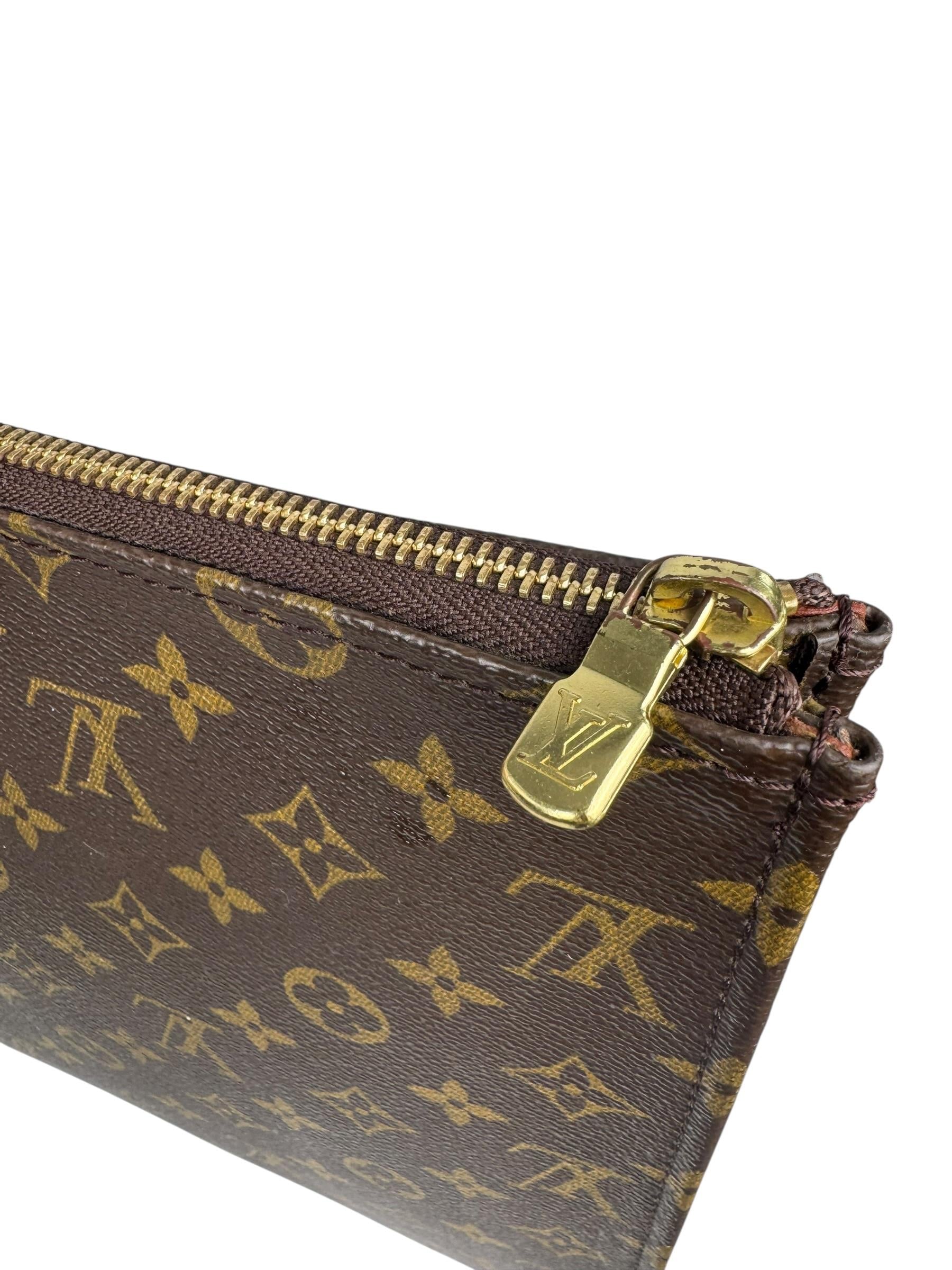 LOUIS VUITTON DOCUMENTS POUCH