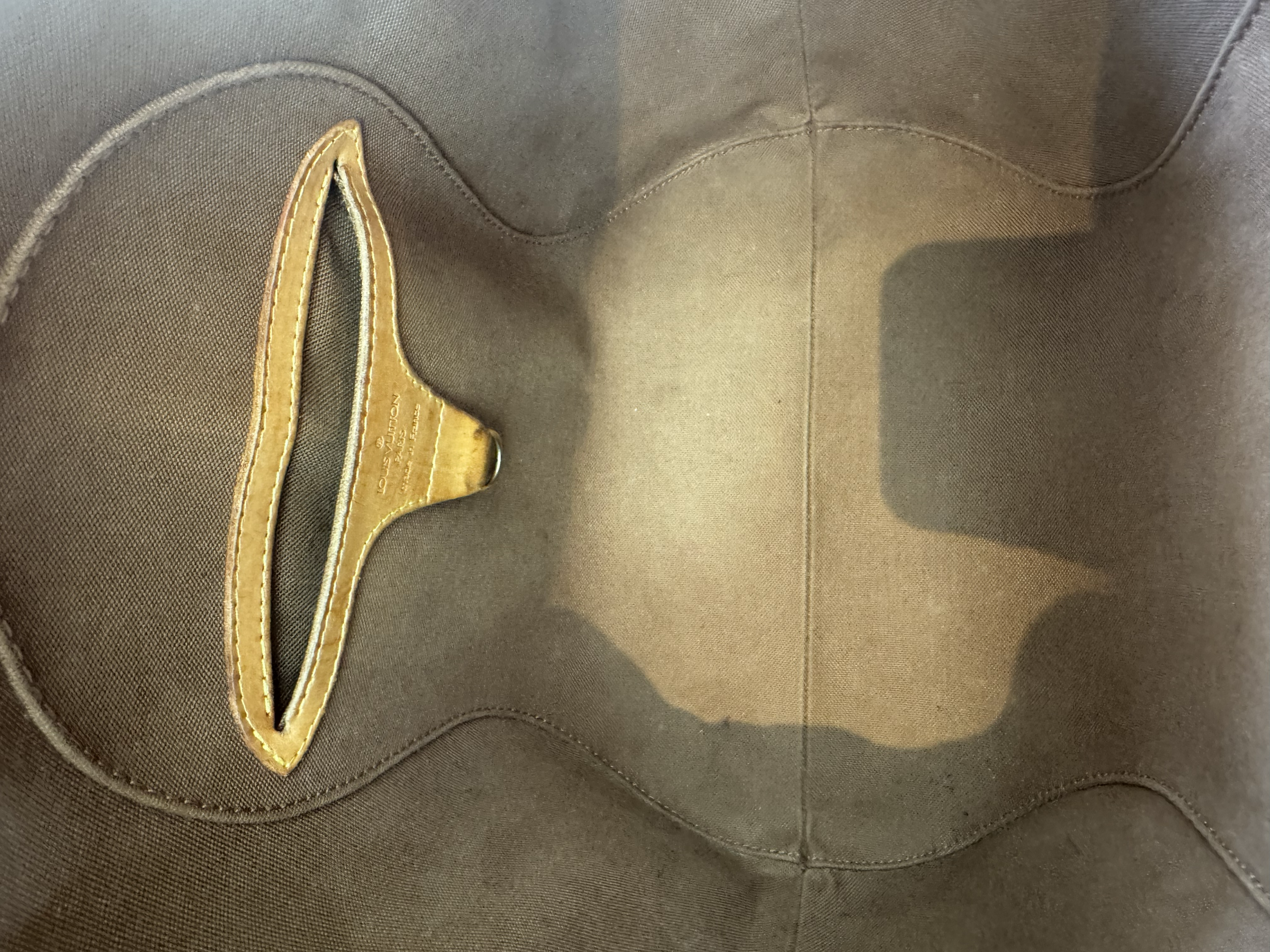 LOUIS VUITTON ELLIPSE MM SHOULDER BAG 