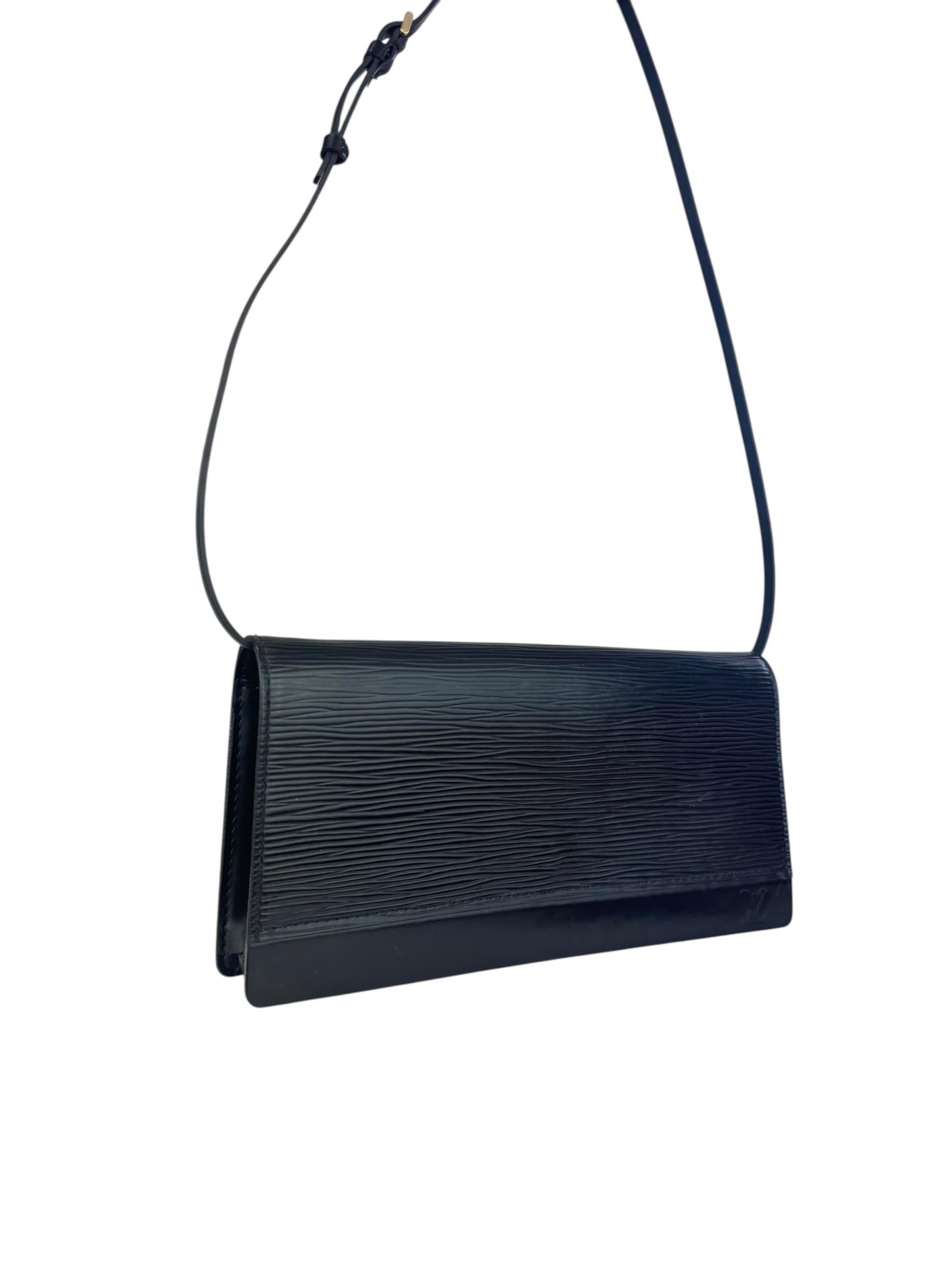 LOUIS VUITTON EPI HONFLEUR SHOULDER BAG