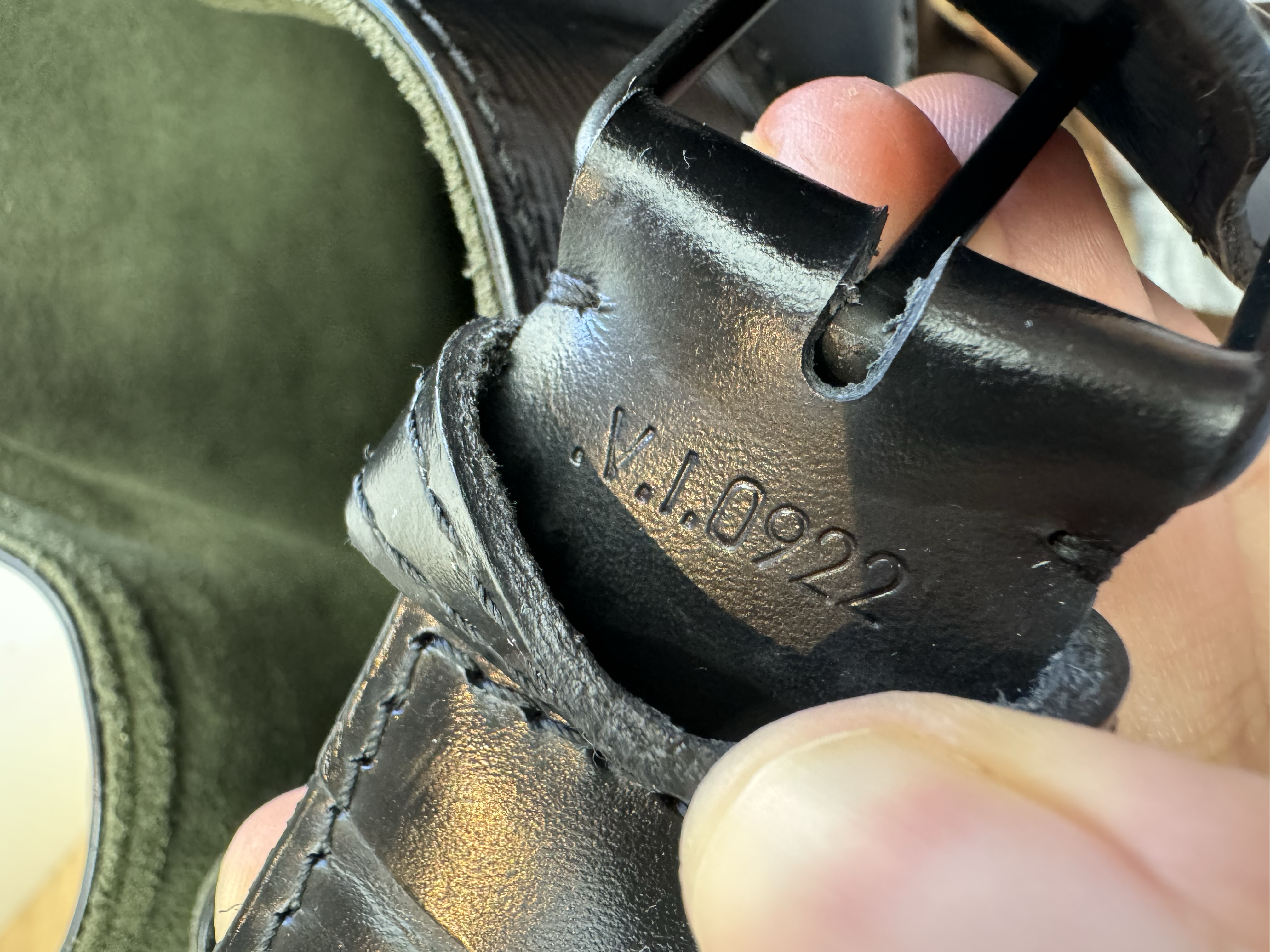 LOUIS VUITTON EPI LEATHER BUCKET BAG