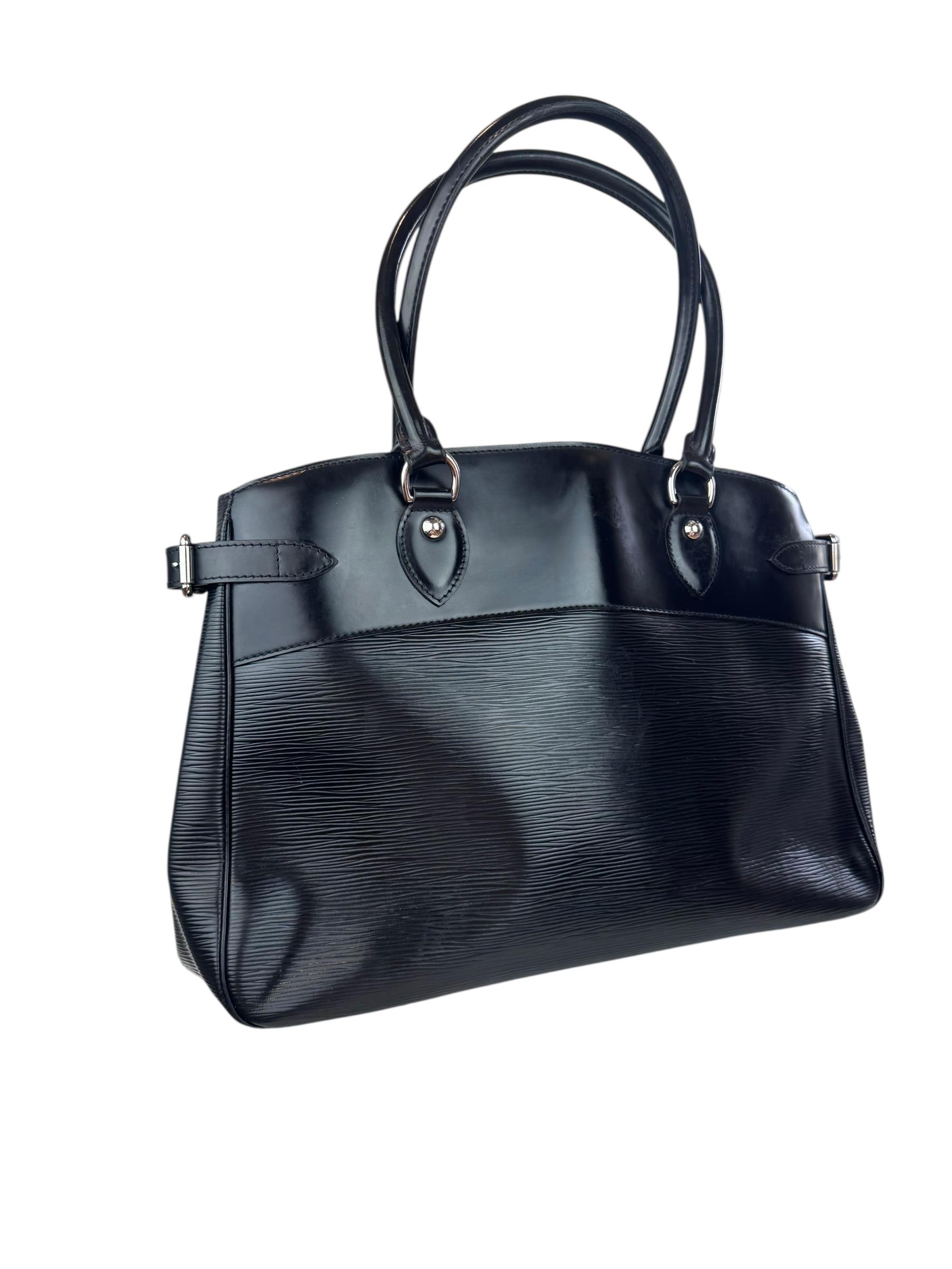 LOUIS VUITTON EPI PASSY TOTE BAG 