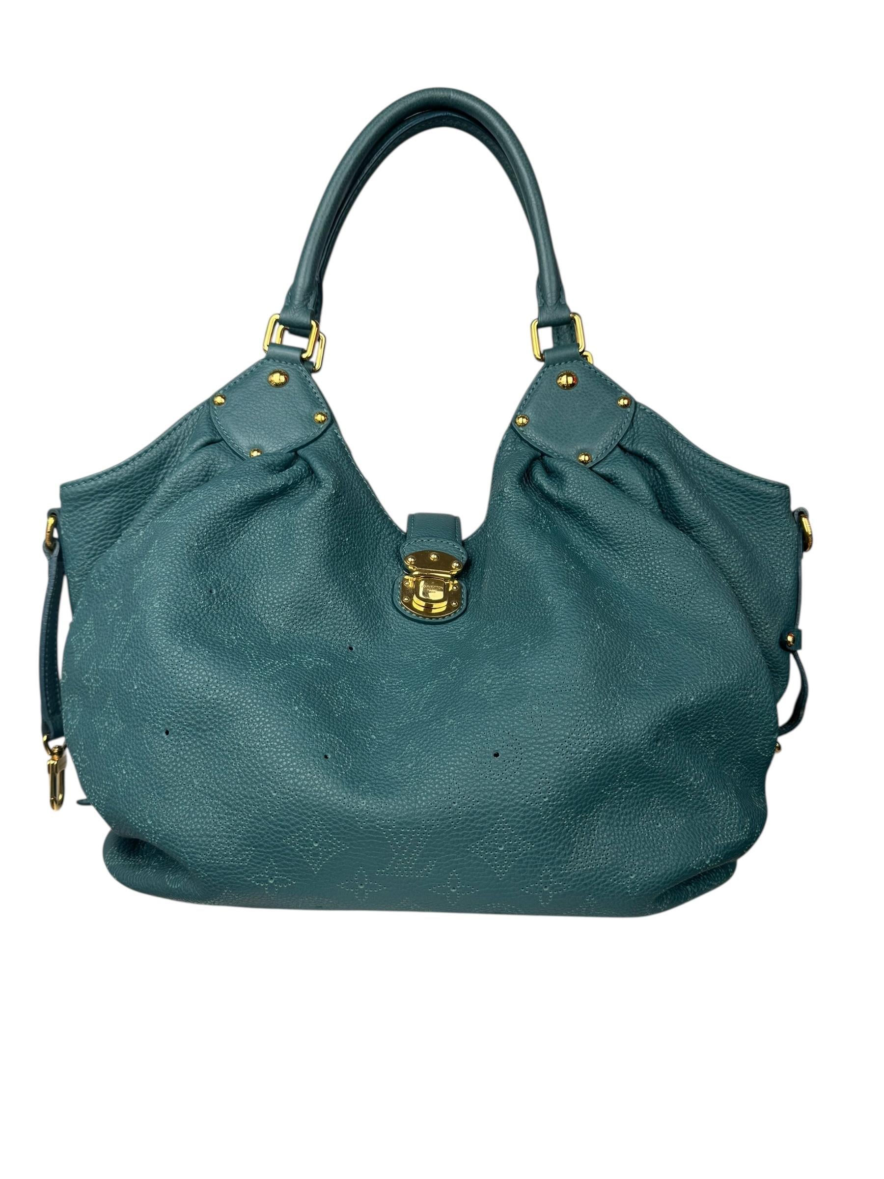 LOUIS VUITTON GREEN MAHINA TOTE BAG