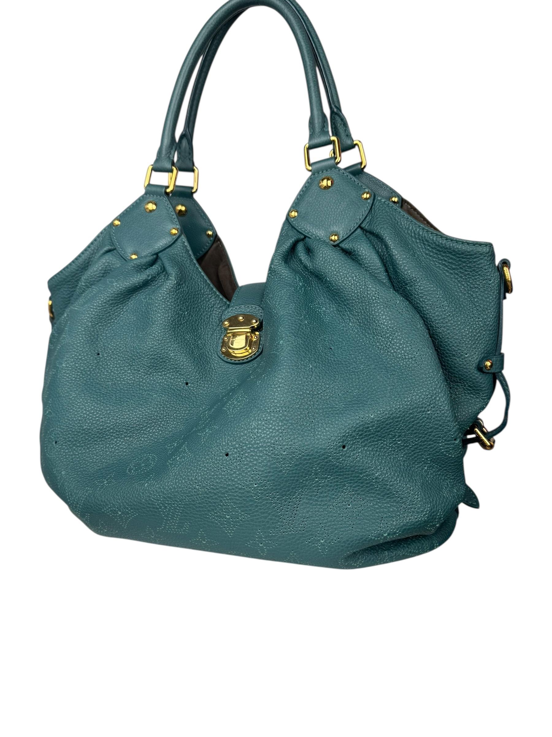 LOUIS VUITTON GREEN MAHINA TOTE BAG