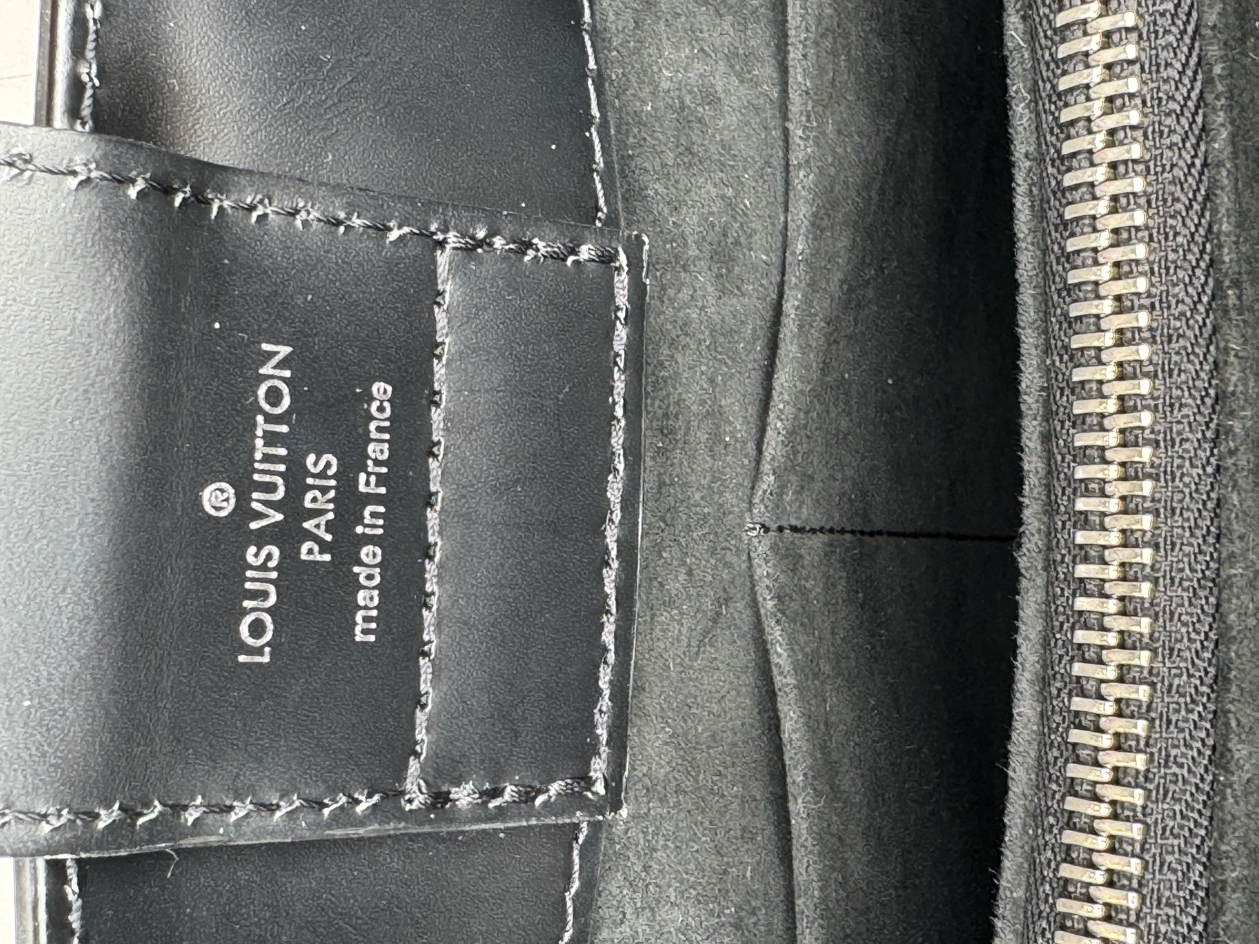 LOUIS VUITTON HOT PINK KLEBER PM BAG