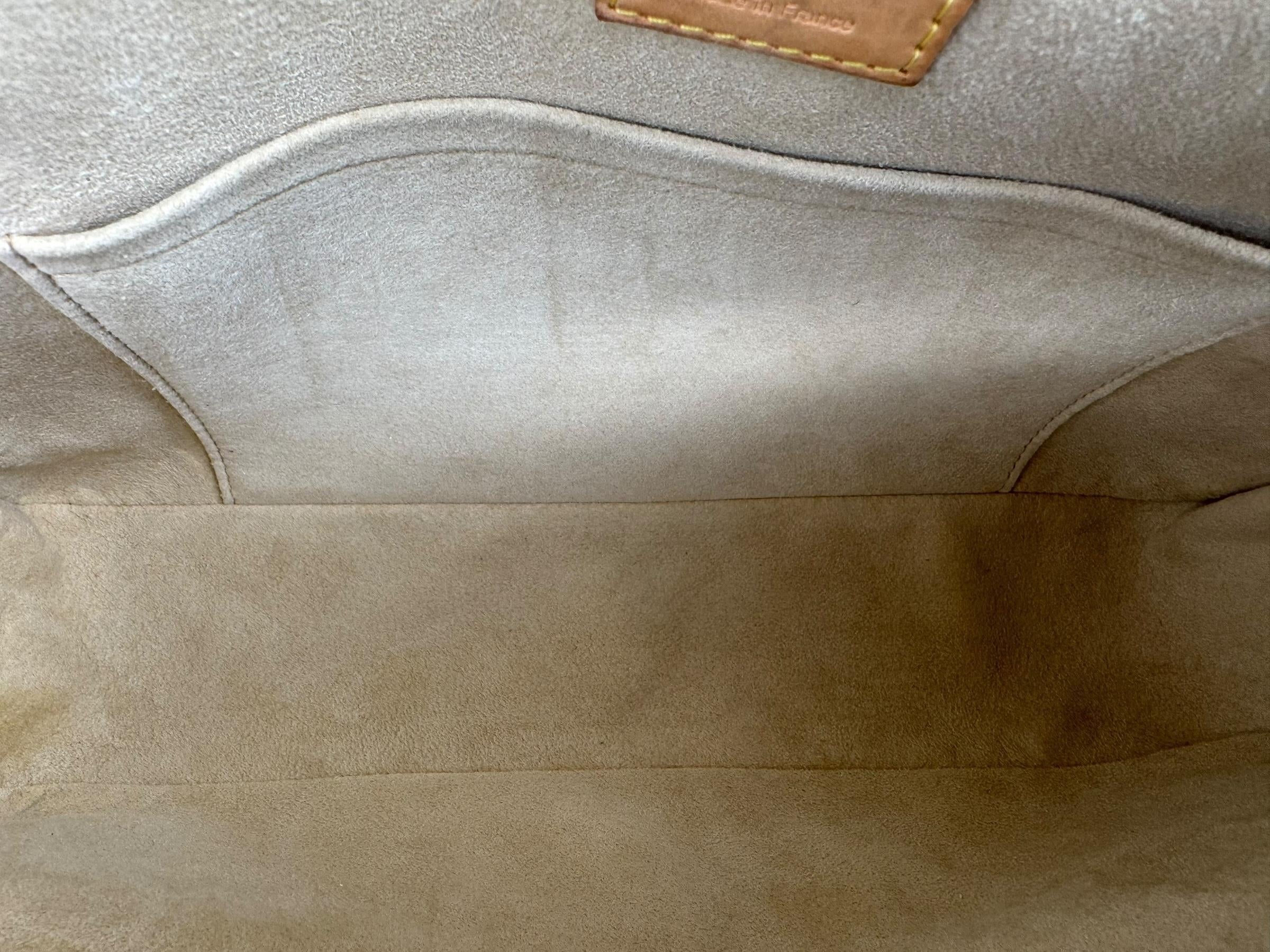 LOUIS VUITTON HUDSON PM SHOULDER BAG