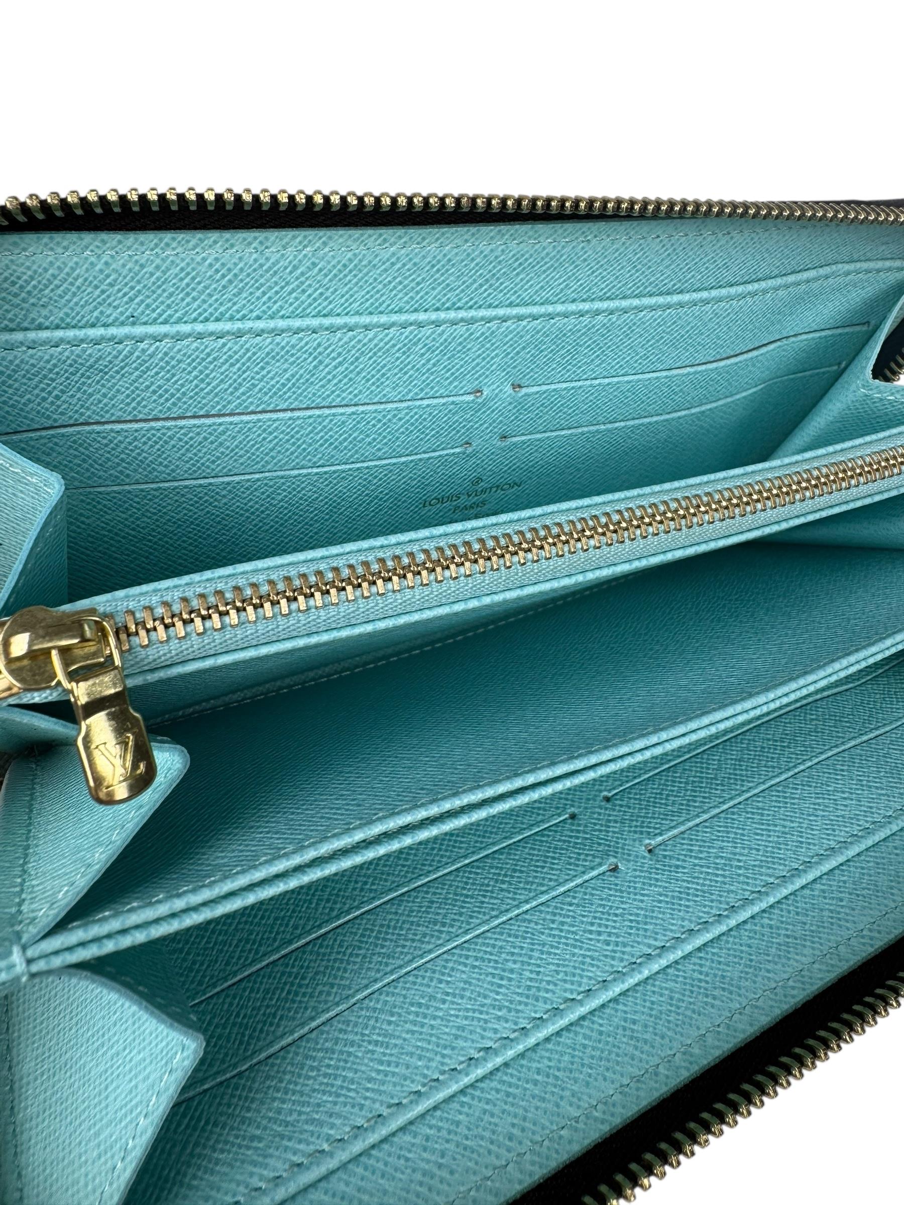 LOUIS VUITTON LIMITED EDITION MONOGRAM ZIPPY ILLUSTRE WALLET