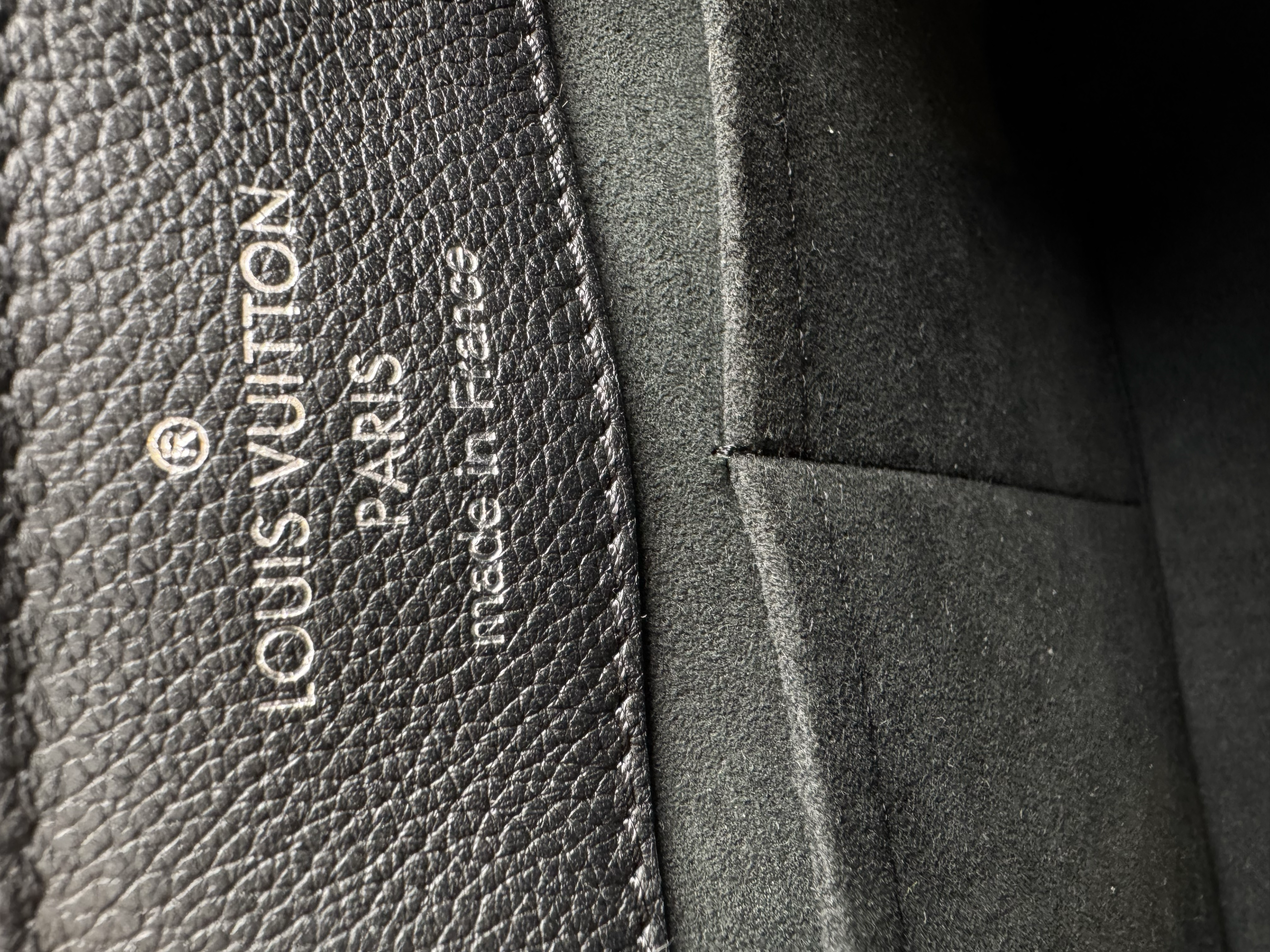 LOUIS VUITTON LOCK ME EVER MM BAG