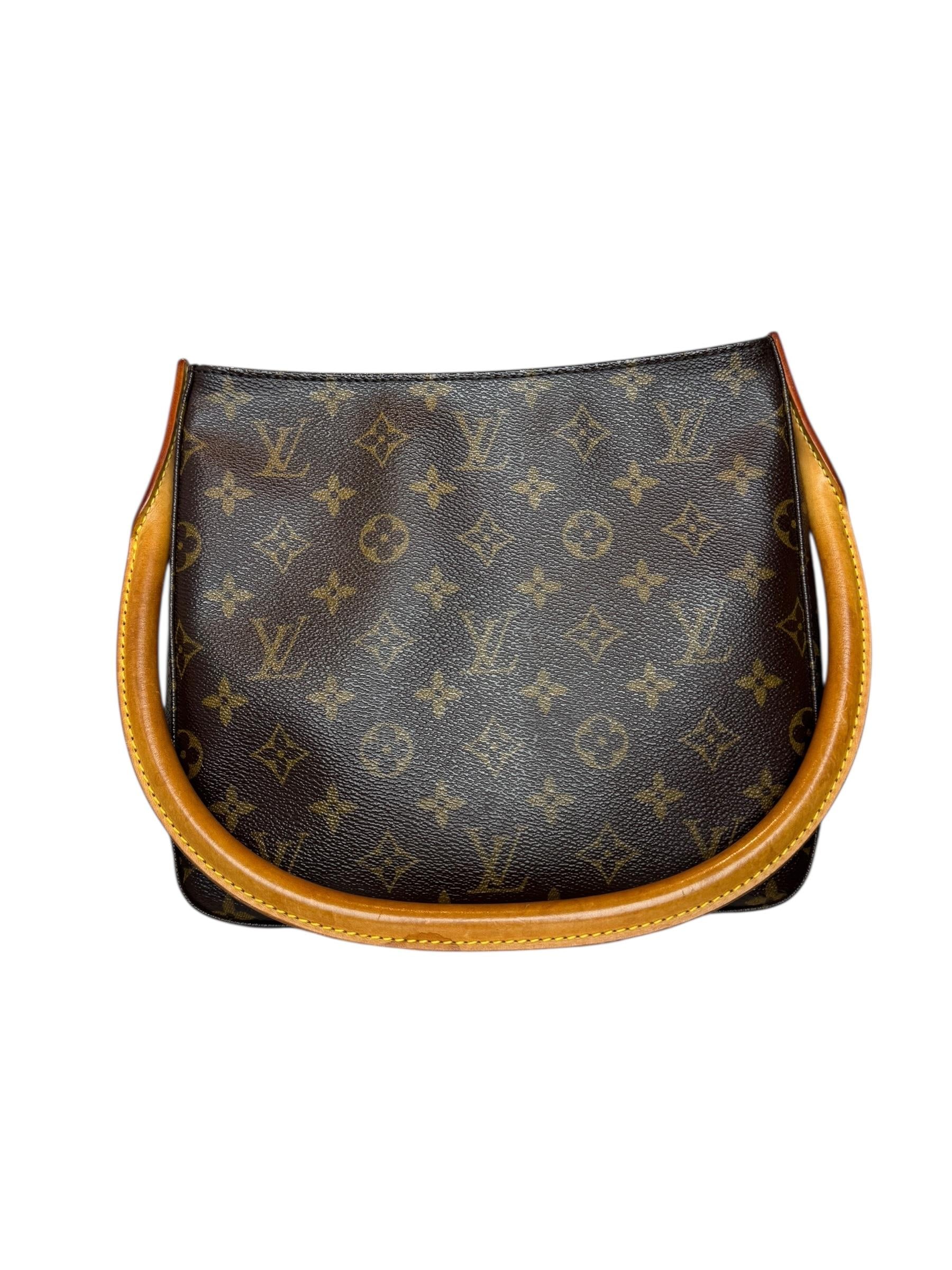 LOUIS VUITTON LOOPING MM BAG
