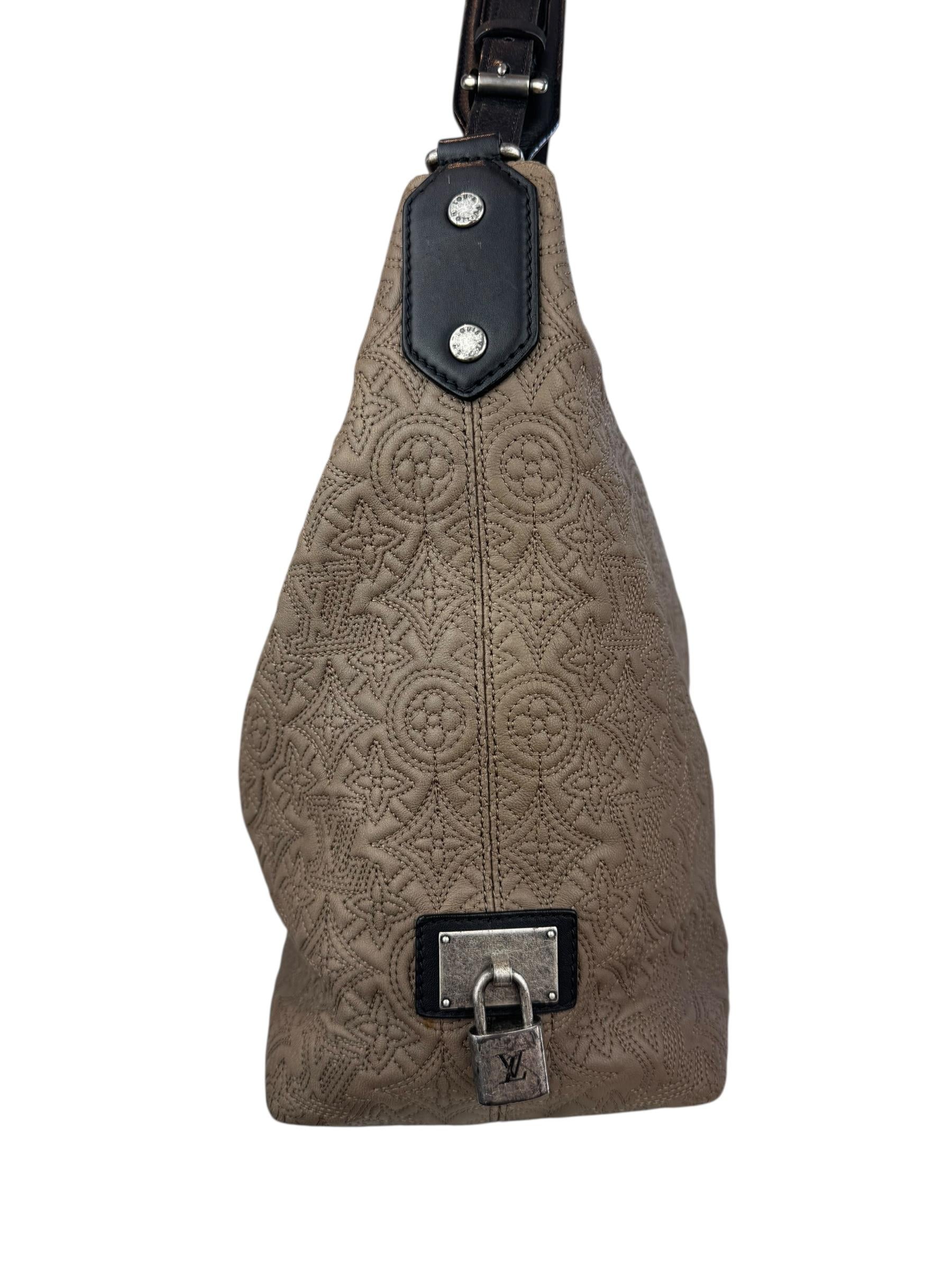 LOUIS VUITTON MONOGRAM ANTHEIA HOBO GM