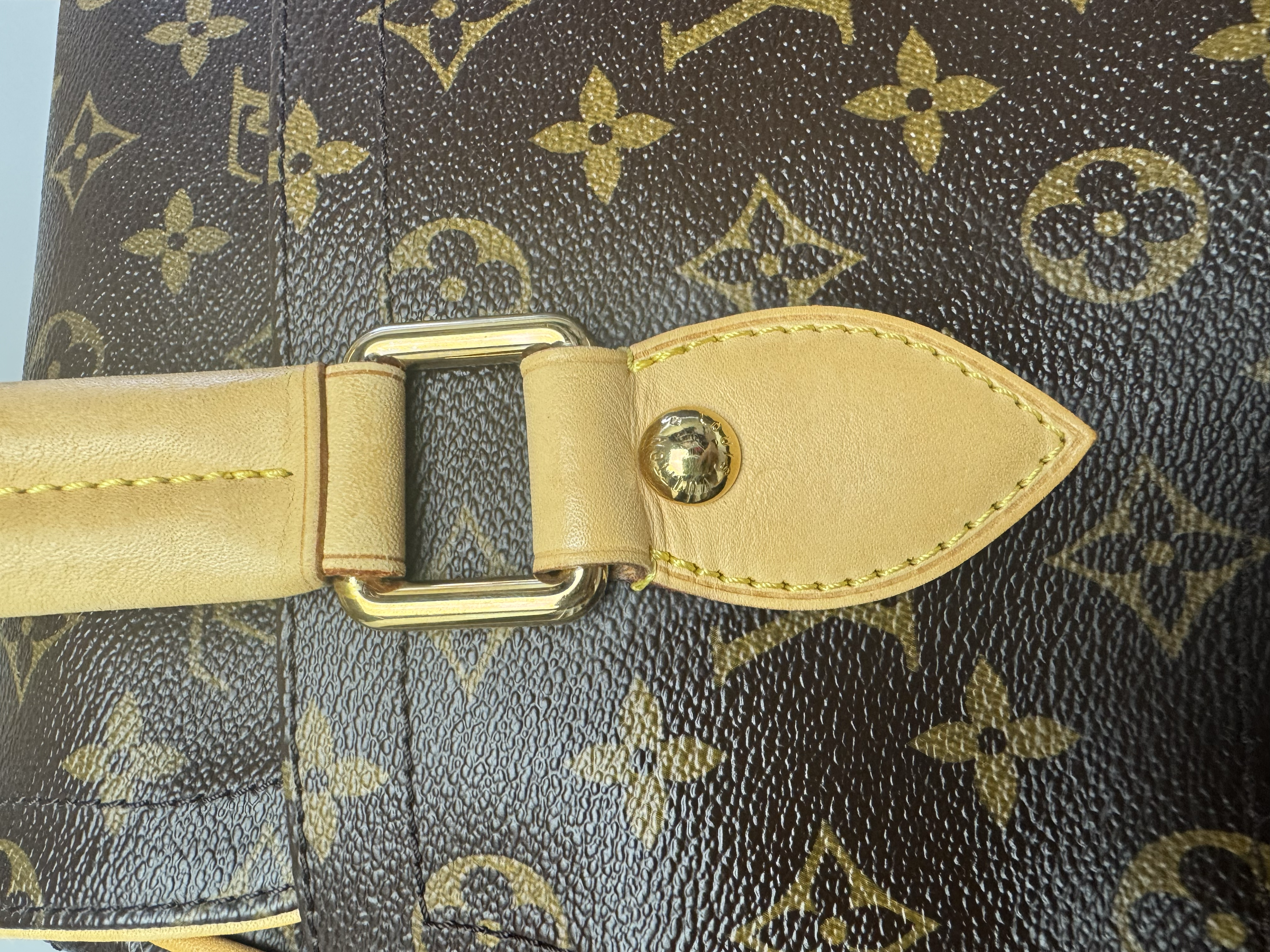 LOUIS VUITTON MONOGRAM BEVERLY GM BAG