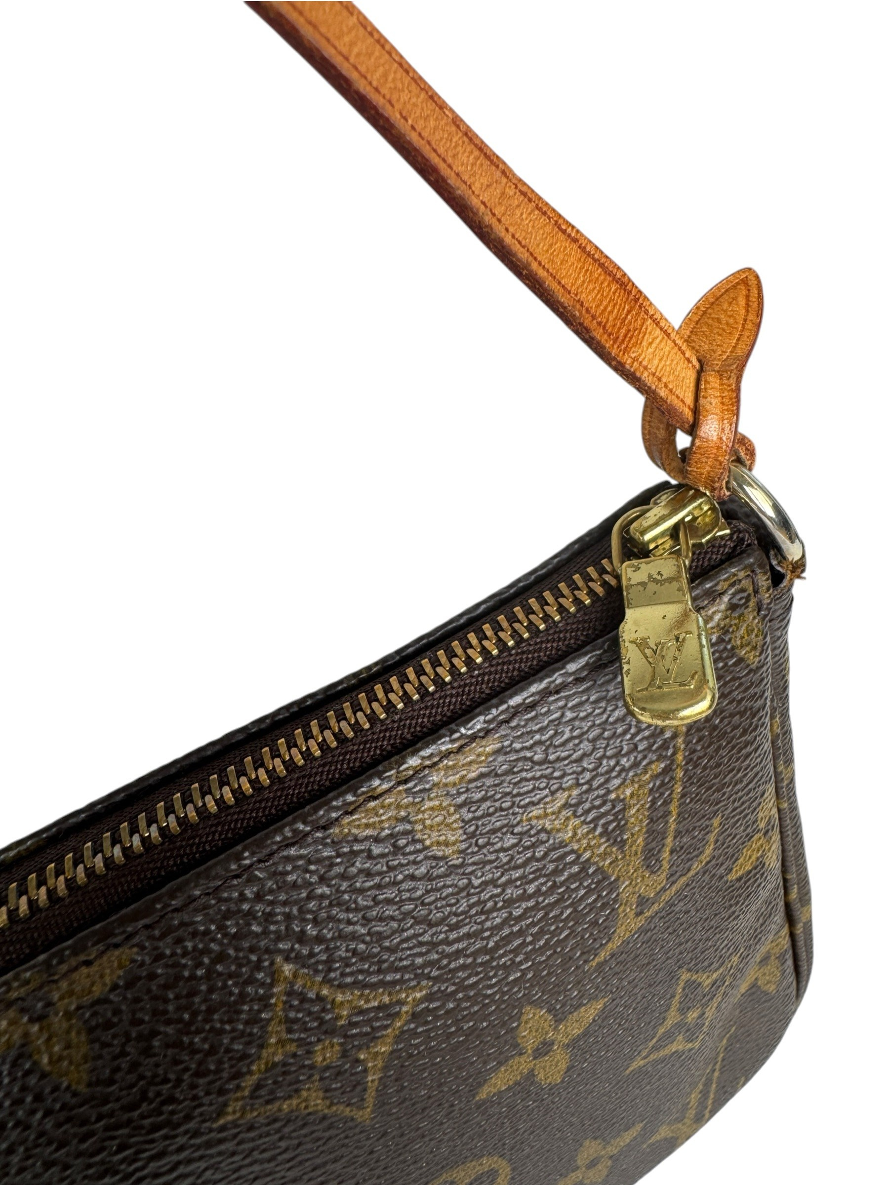 LOUIS VUITTON MONOGRAM CANVAS POCHETTE