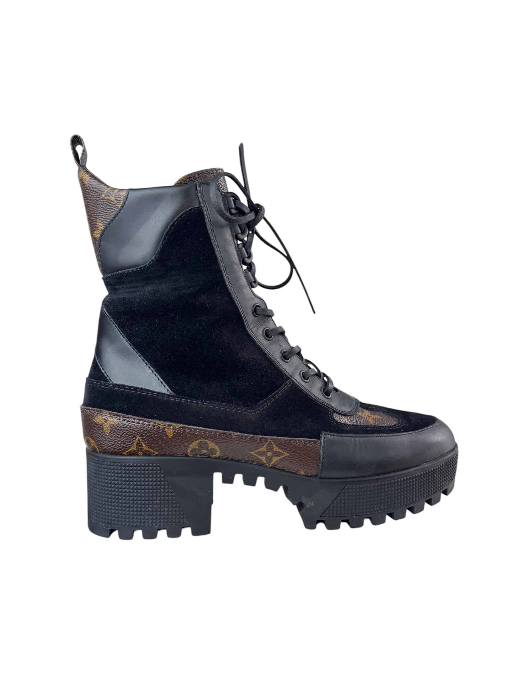 LOUIS VUITTON MONOGRAM LAUREATE DESERT BOOTS