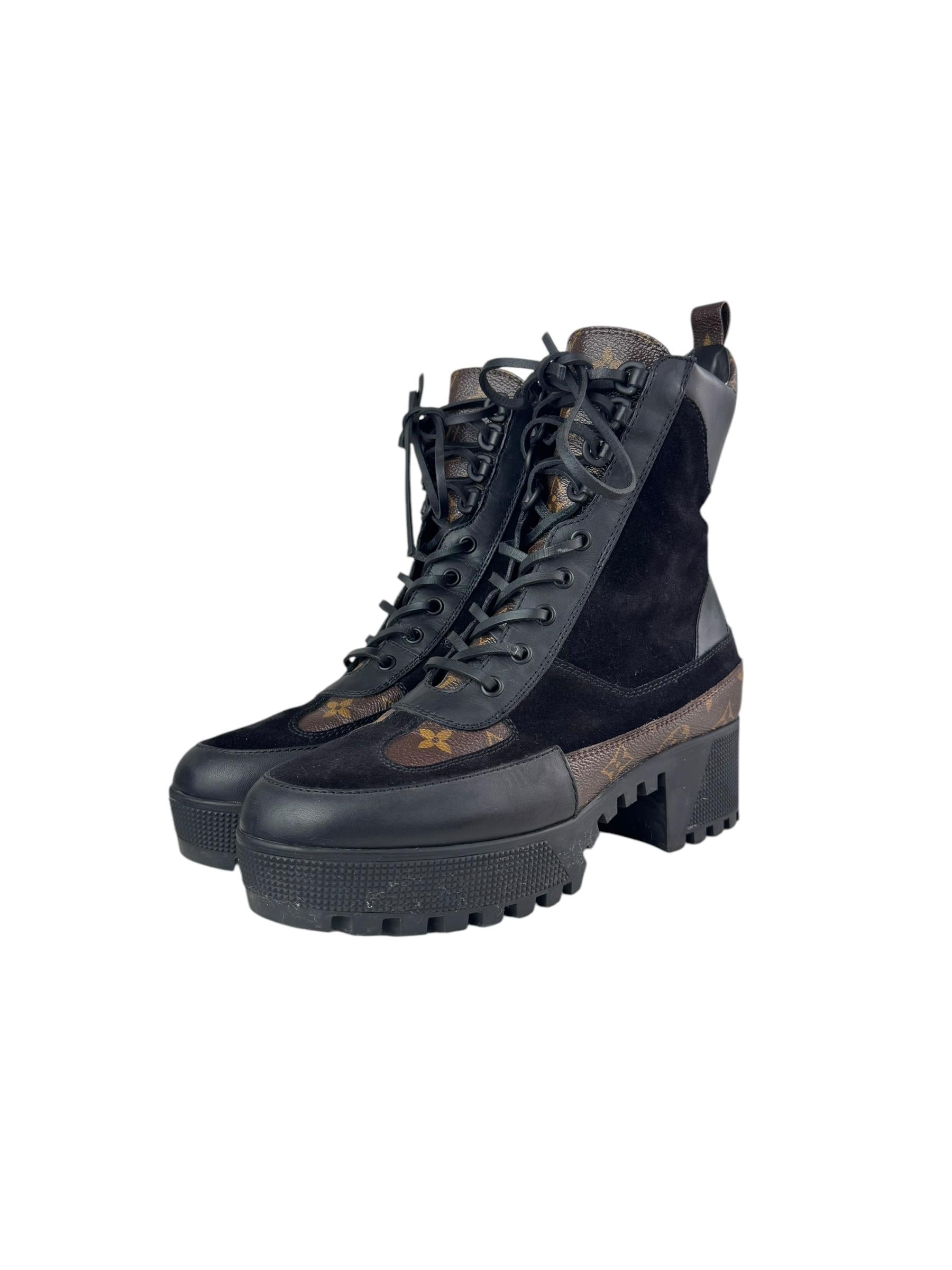 LOUIS VUITTON MONOGRAM LAUREATE DESERT BOOTS