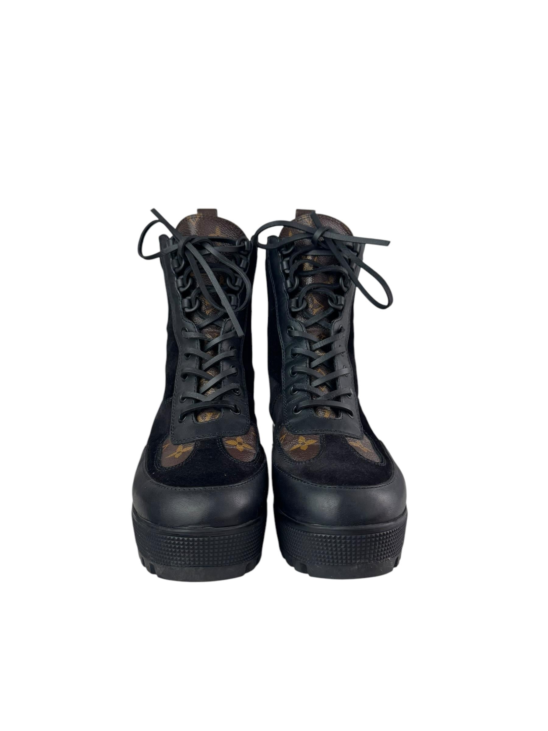 LOUIS VUITTON MONOGRAM LAUREATE DESERT BOOTS
